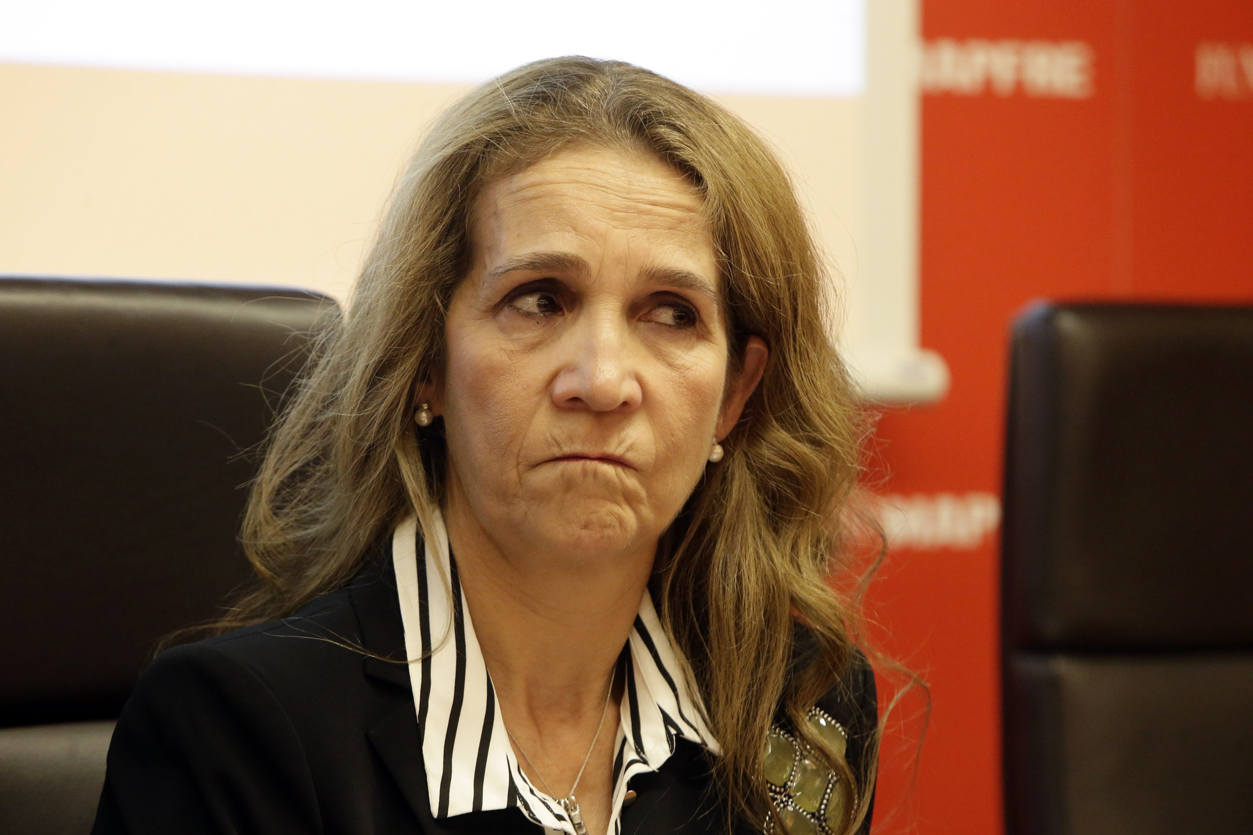 Peñafiel destrossa la infanta Elena: "Grosera, maleducada, de qué coño vas"