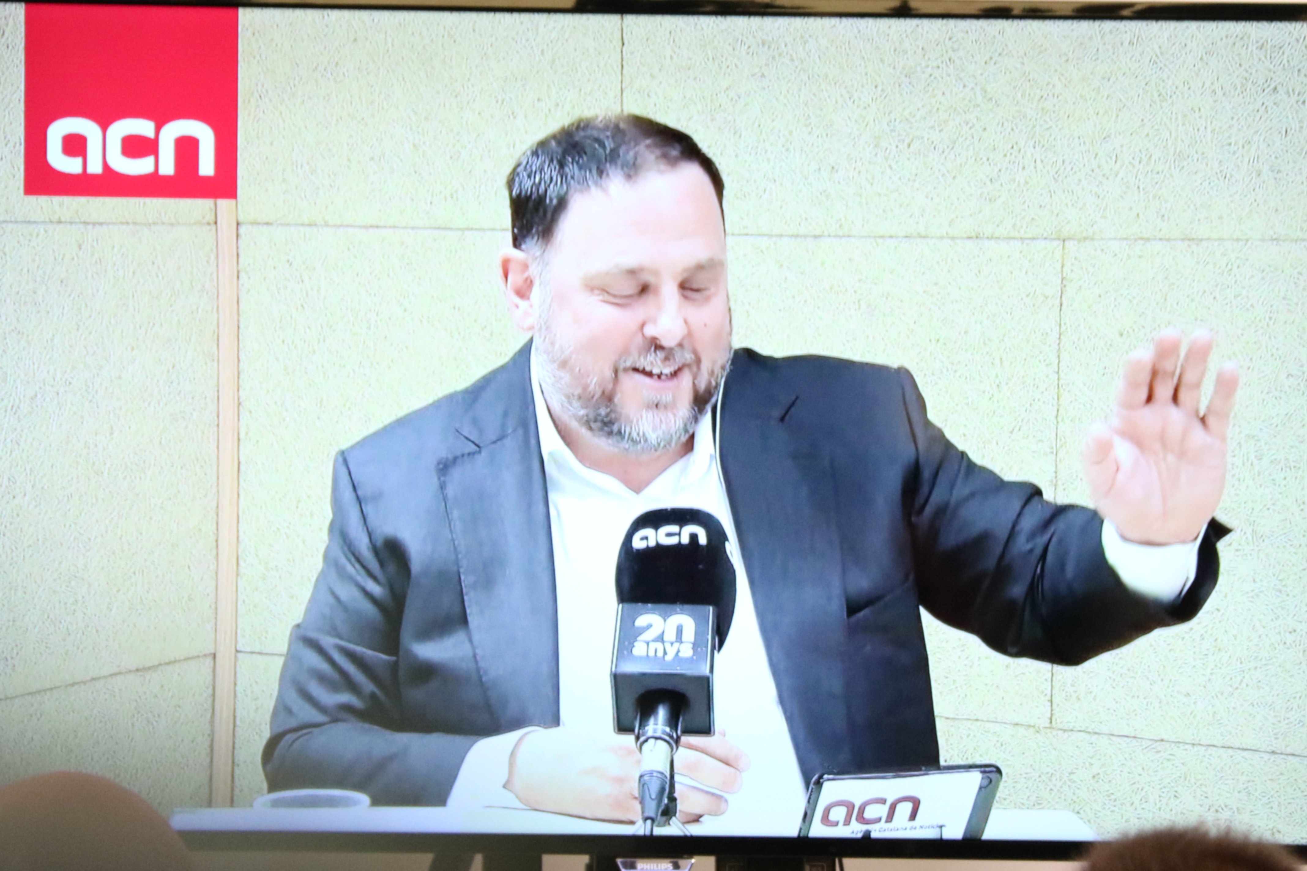 Junqueras parafraseja un símbol d'Espanya i els ultres s'hi abraonen: "Alimaña"