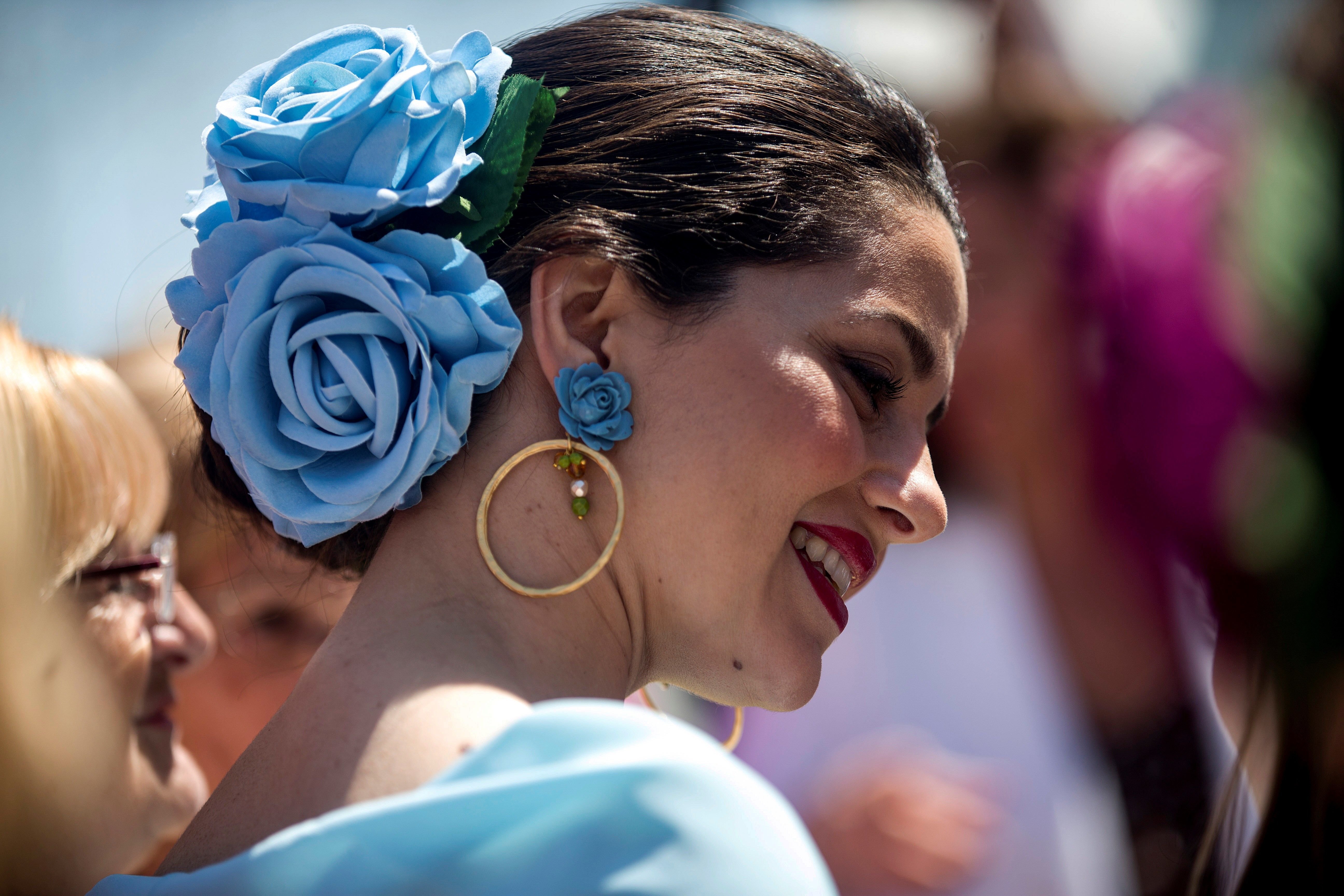 El espectacular vestido de Inés Arrimadas en la Feria de Abril antes de votar