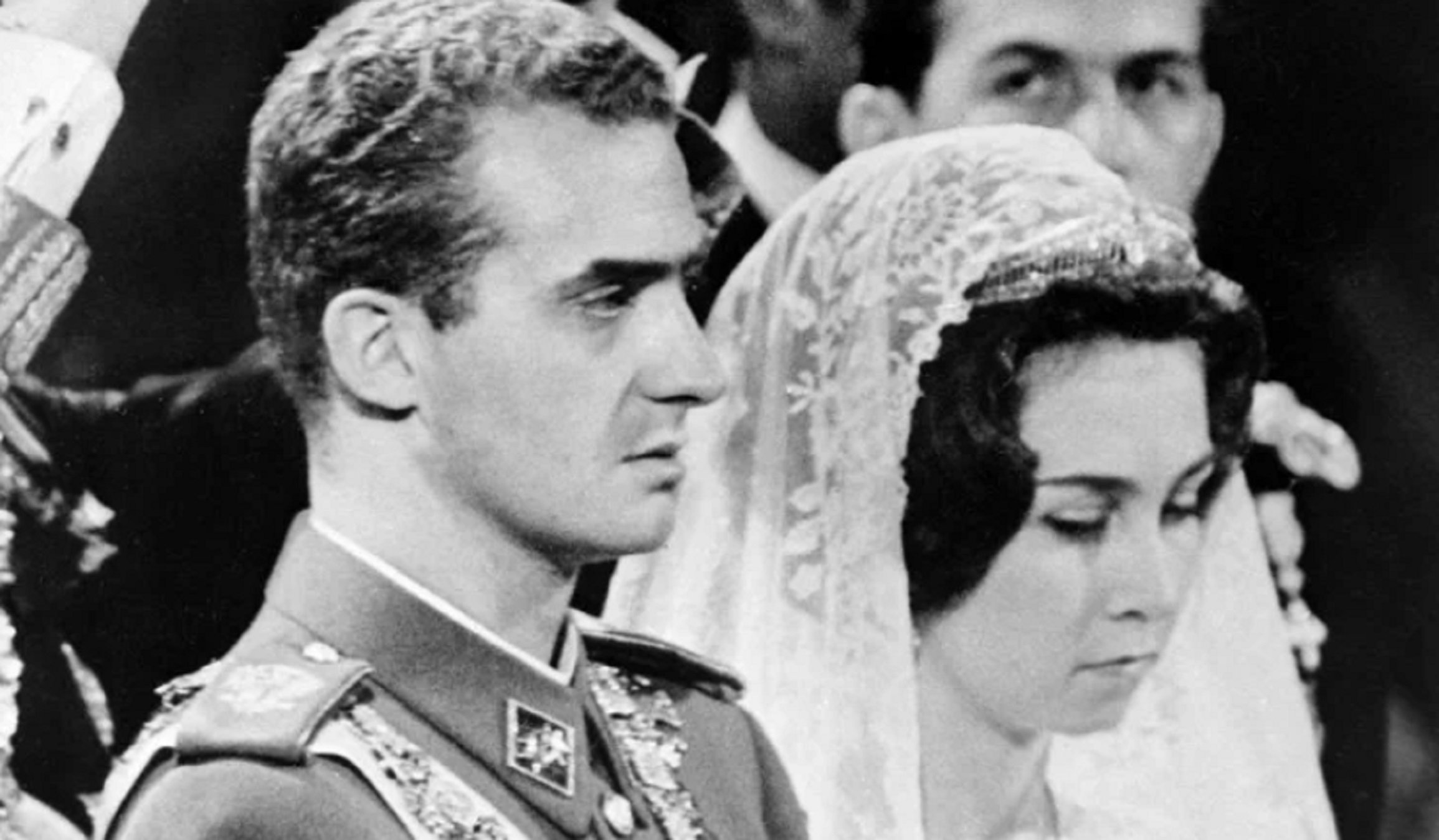 Les llàgrimes de Sofia (de pena) al casament amb Joan Carles avui fa 57 anys