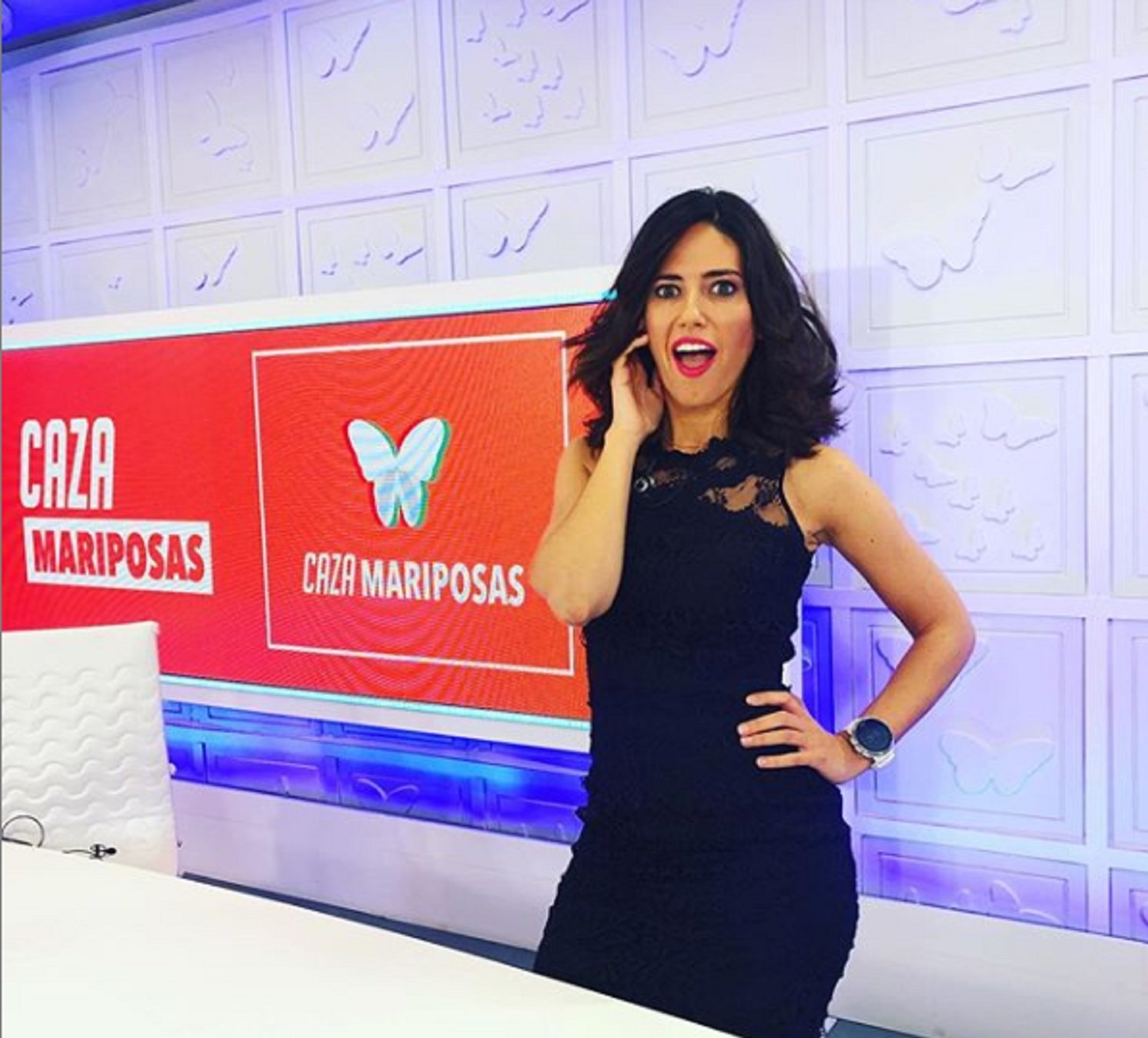 Topless de Núria Marín ara que Telecinco li rebaixa el sou a 1200 €