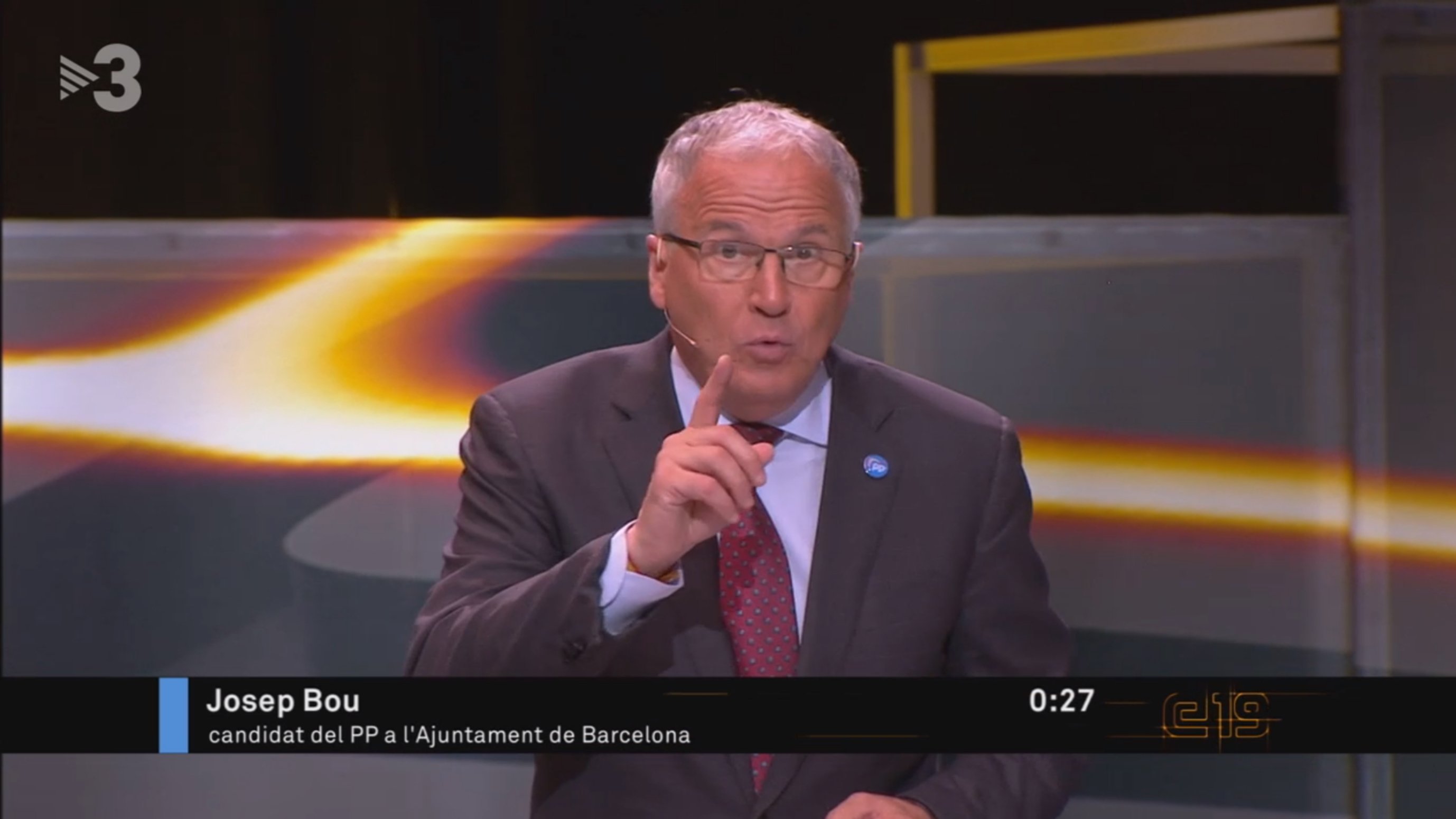 "¡Viva España!": Josep Bou, exaltat al minut d'or del debat a TV3