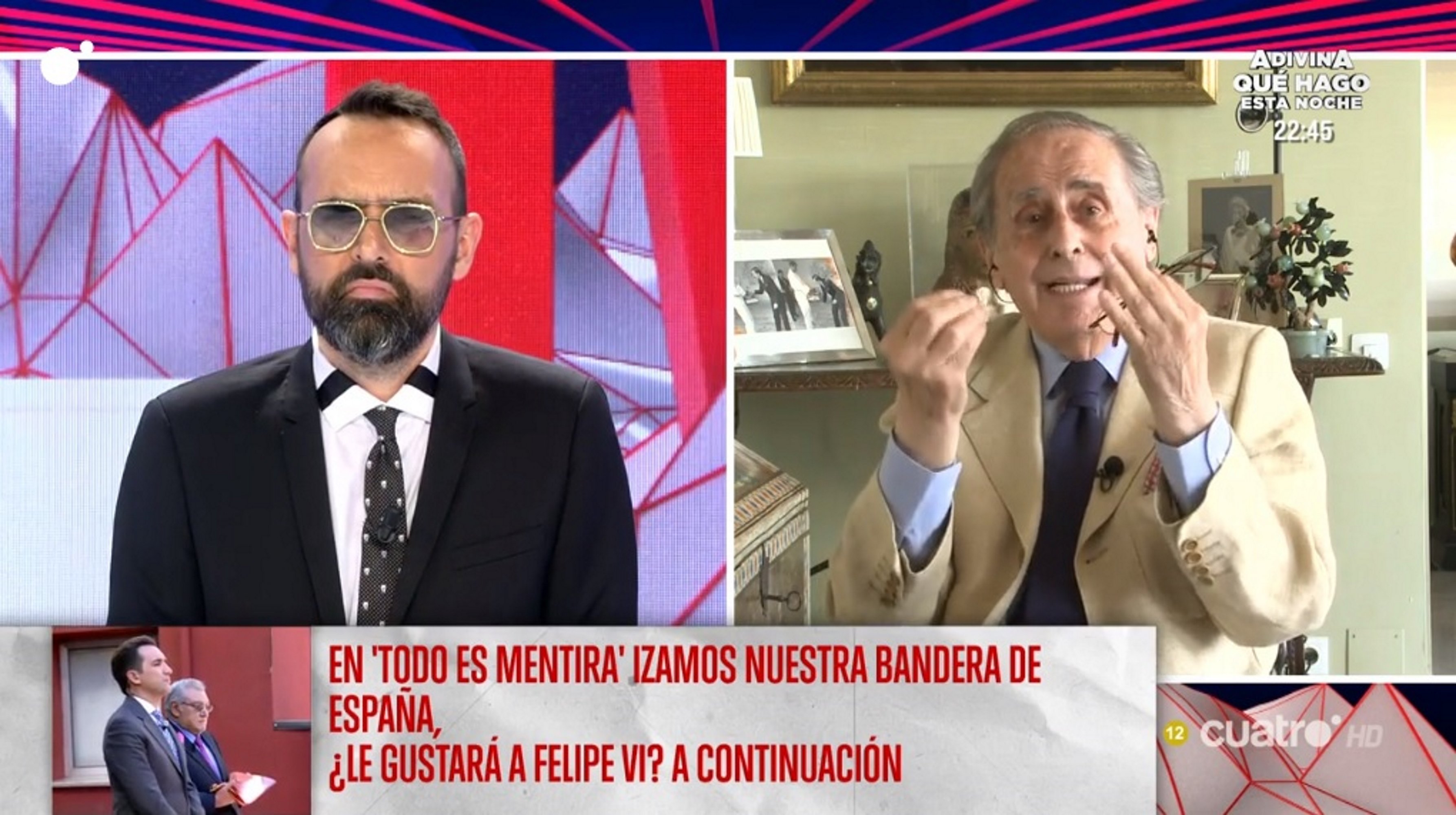 Peñafiel en el programa de Risto: “Una mano negra ha apartado a Juan Carlos”