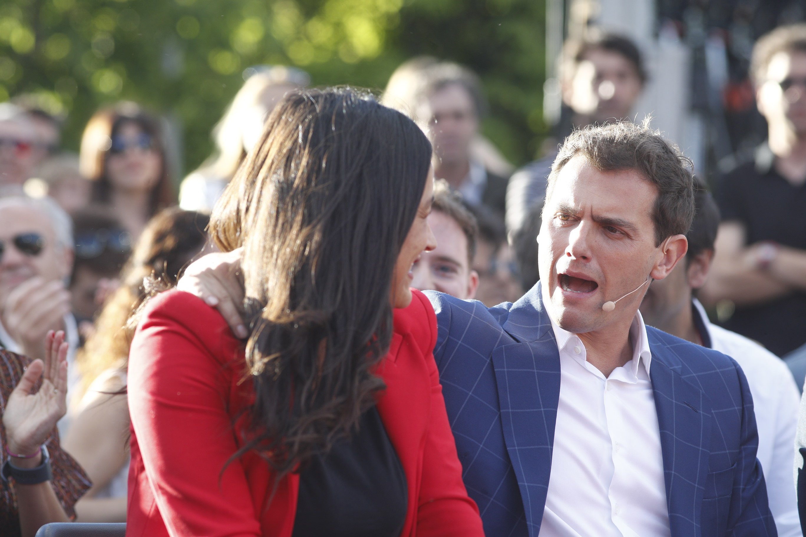 Las redes reaccionan a la guerra VOX-Albert Rivera, un "jeta" y "acojonado"