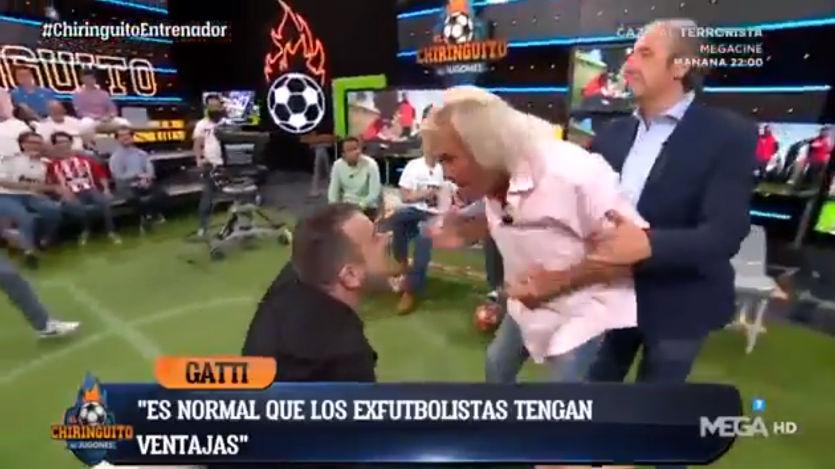 El Loco Gatti frega una nova agressió a "El Chiringuito": "Tenés cara de tonto"