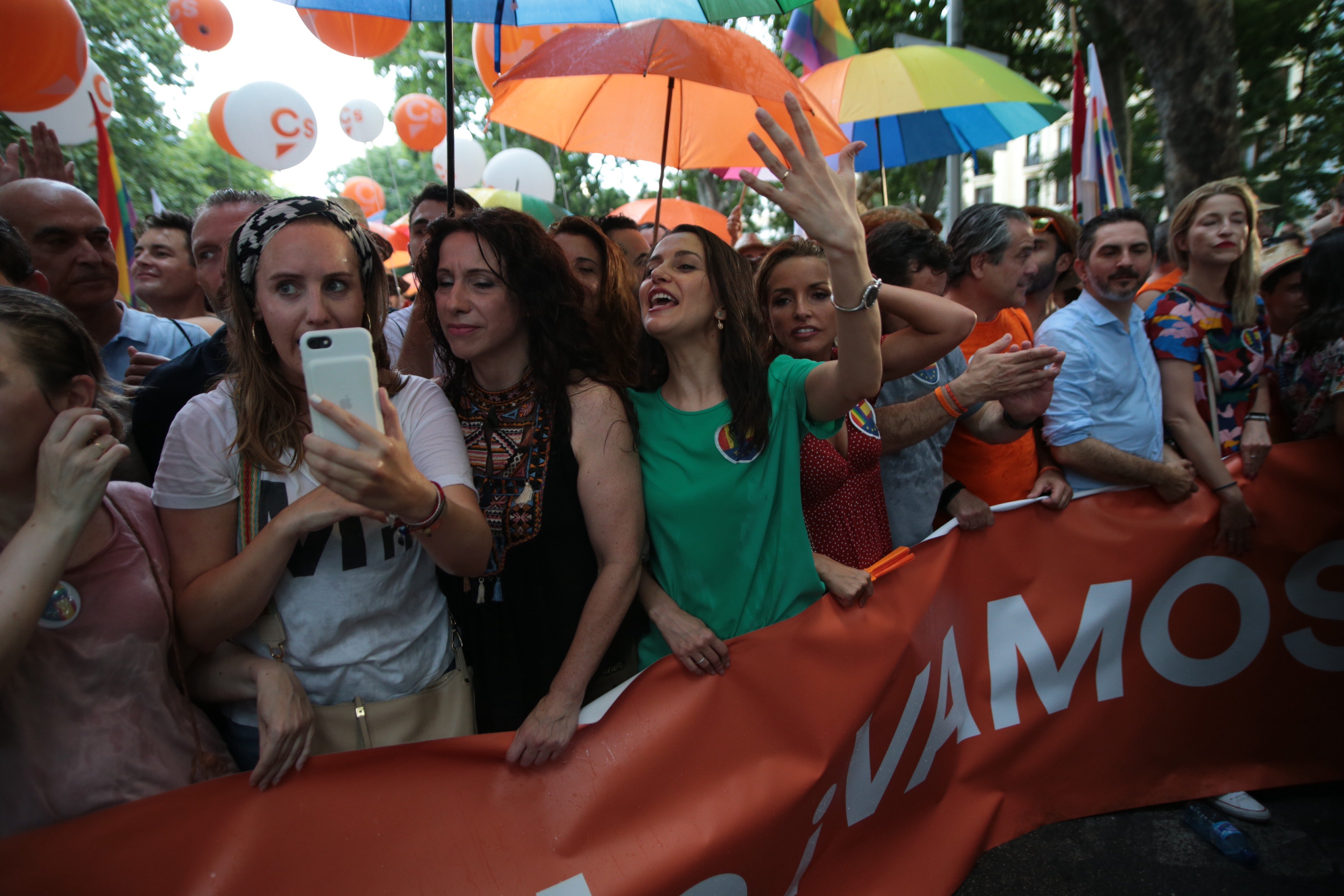 Demoledora advertencia de Mainat después del show de Arrimadas en el Orgullo Gay