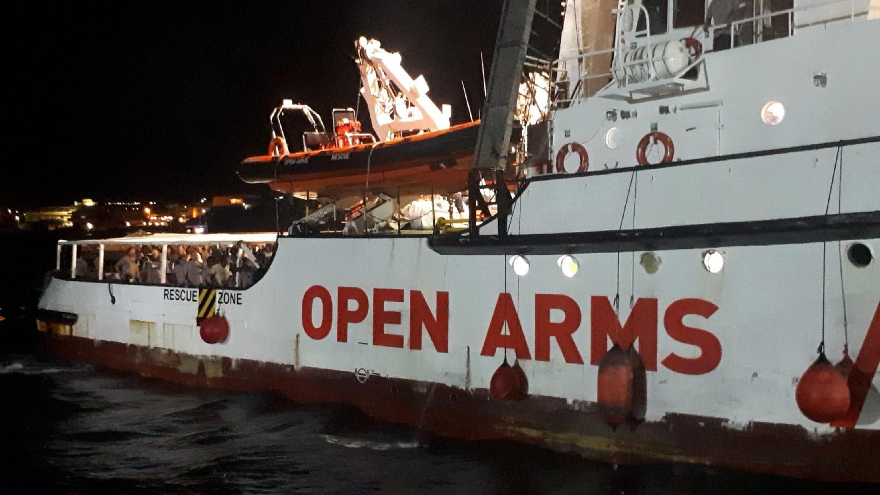 Denuncian catalanofobia en RTVE al hablar del Open Arms: "El buque catalán"