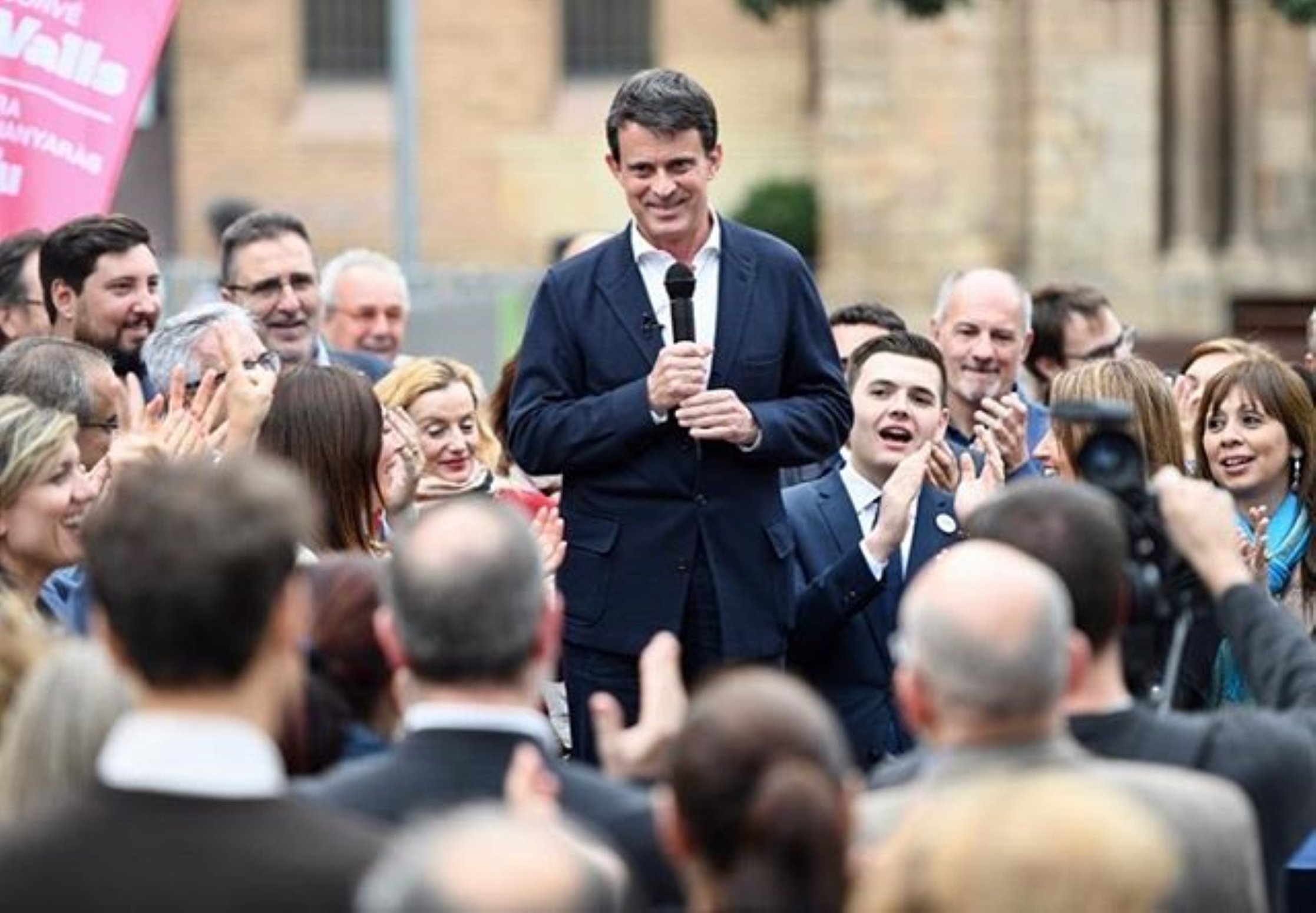 Valls: "He leído que (Rivera i Malú) están invitados a mi boda. No es verdad"