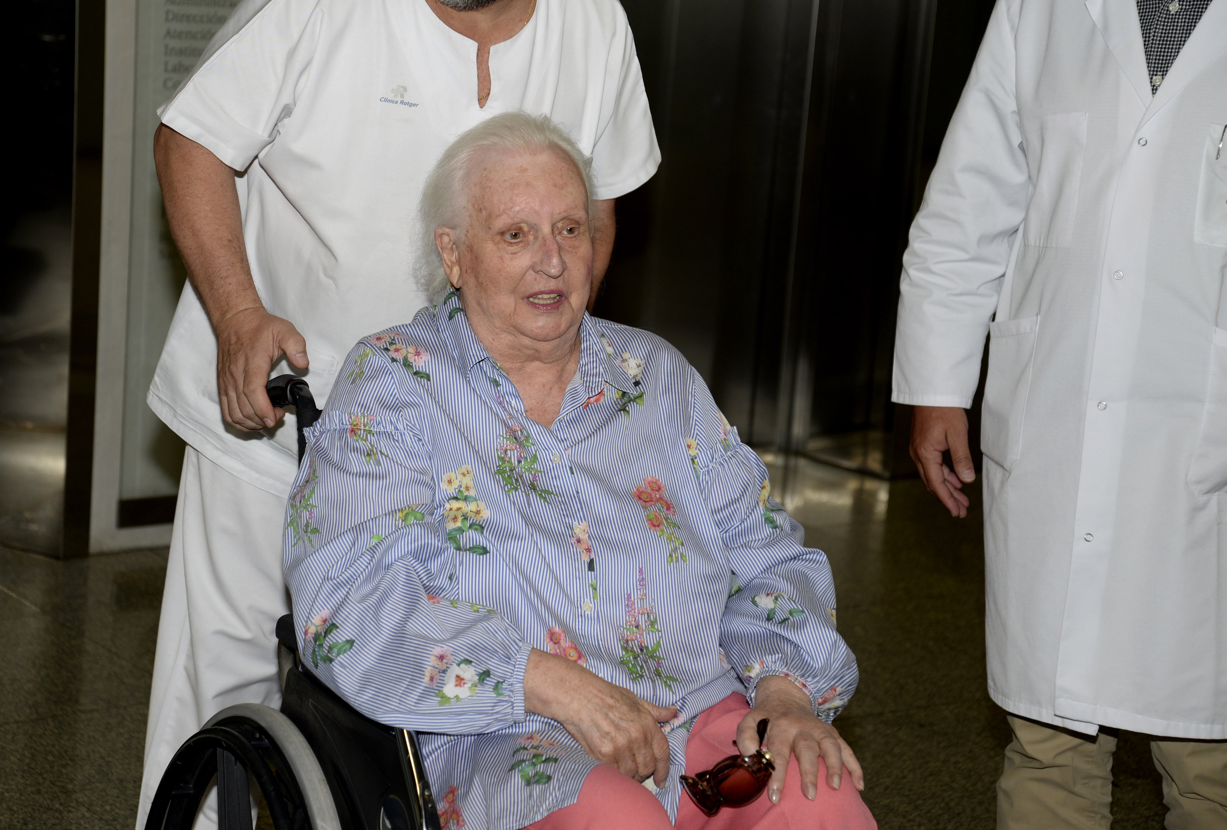 Fotos crues de la salut de Pilar de Borbó: només surt de casa per anar a missa