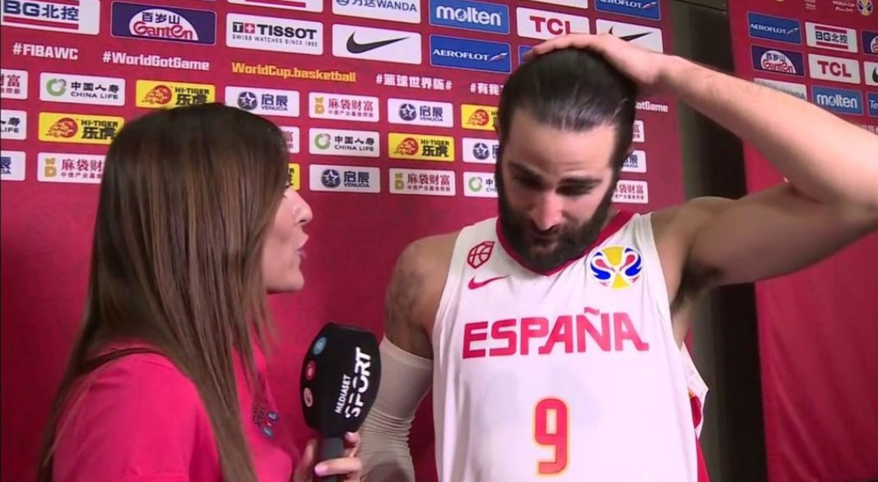 Ricky Rubio rep la felicitació del seu pare en català i l'espanyolisme esclata