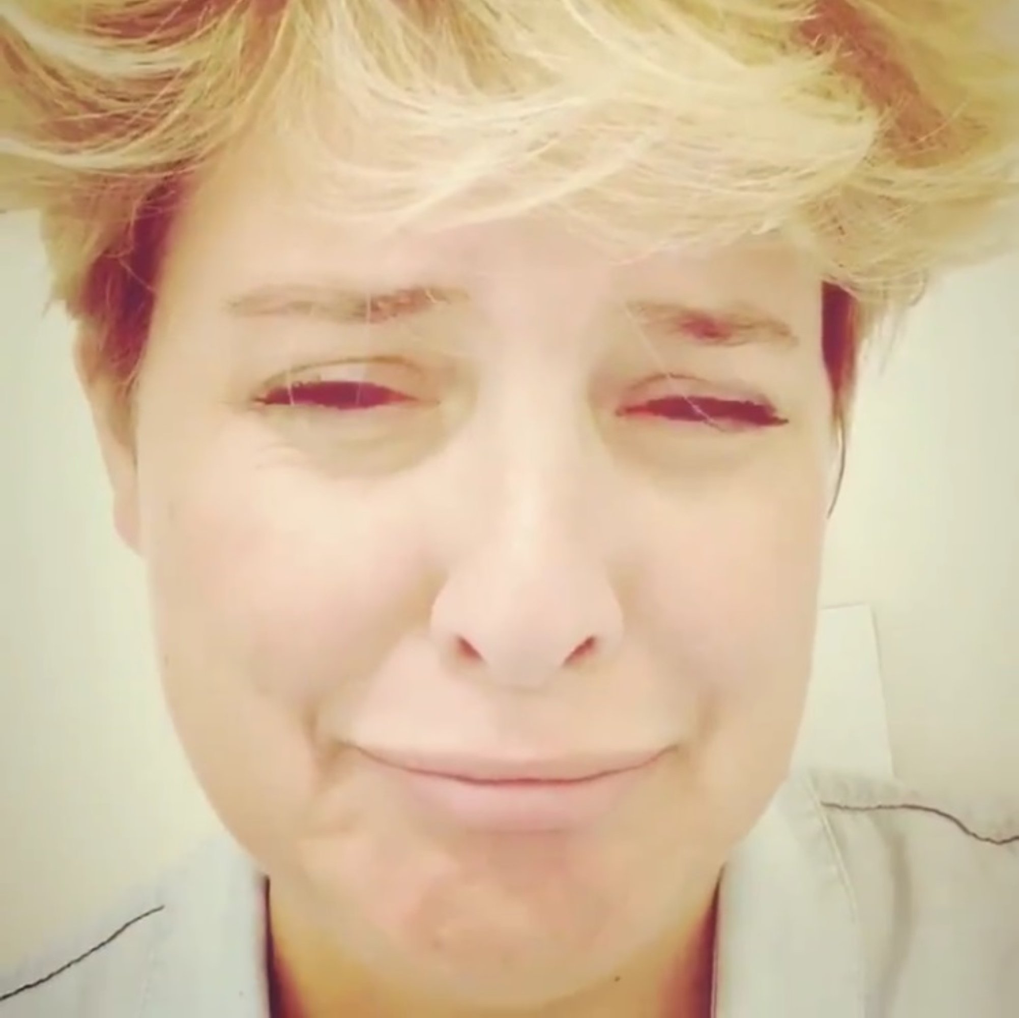 Tania Llasera plora desconsolada a Instagram: “La vida es así”
