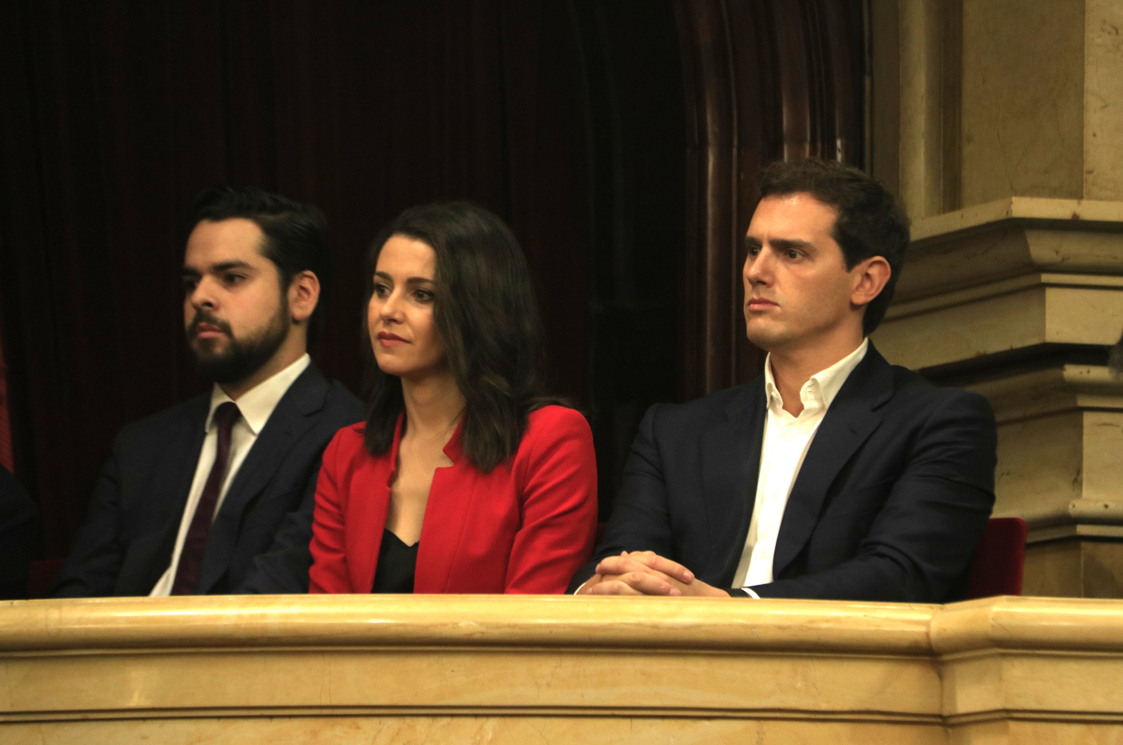 Castaña de la red al retorno de Rivera y Arrimadas al Parlament