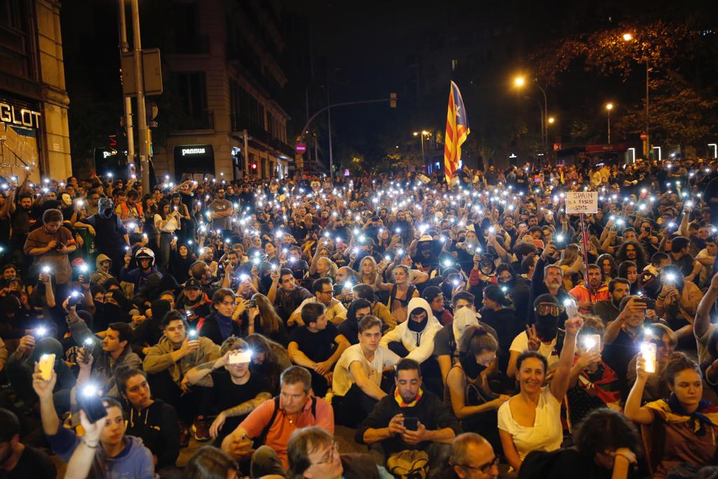 Ridícul estrepitós del diari de Marhuenda pel que ha dit de les manifestacions