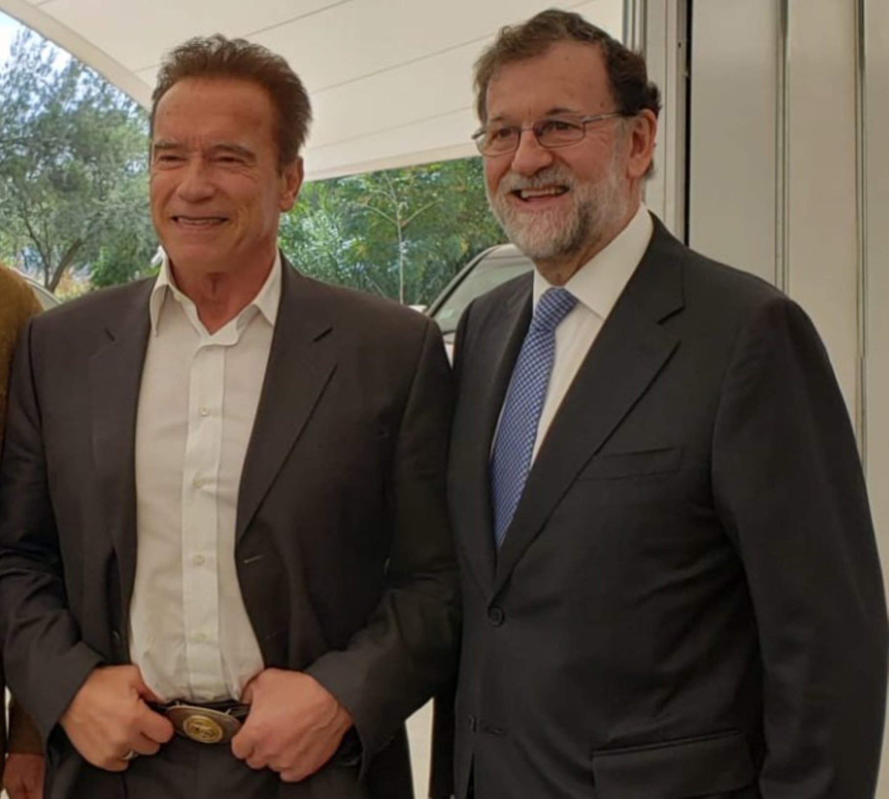 Rajoy reapareix a Mèxic amb Arnold Schwarzenegger: Twitter embogeix