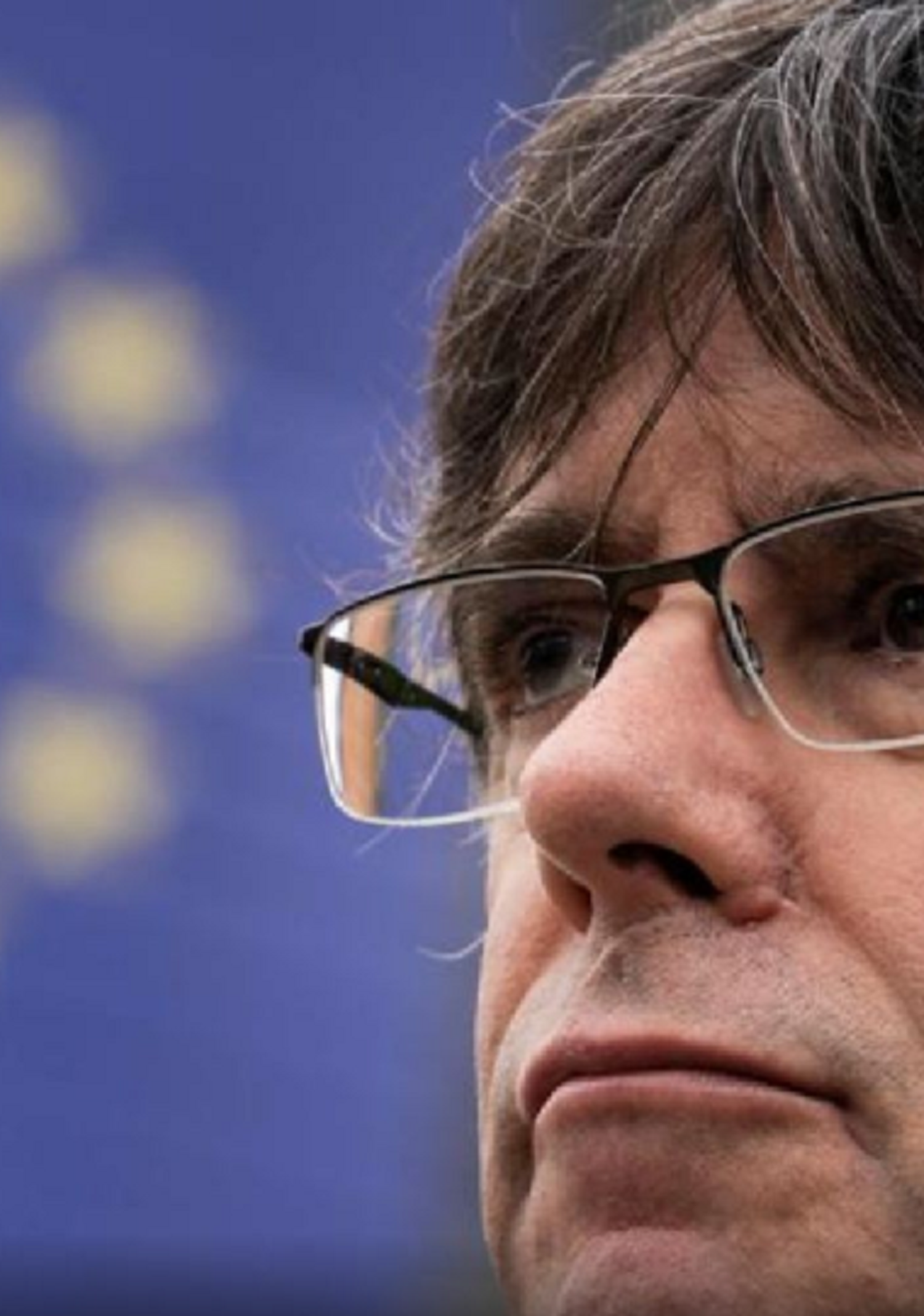 Vergonzosa manipulación de un medio, mezclando una imagen de Puigdemont con una granada