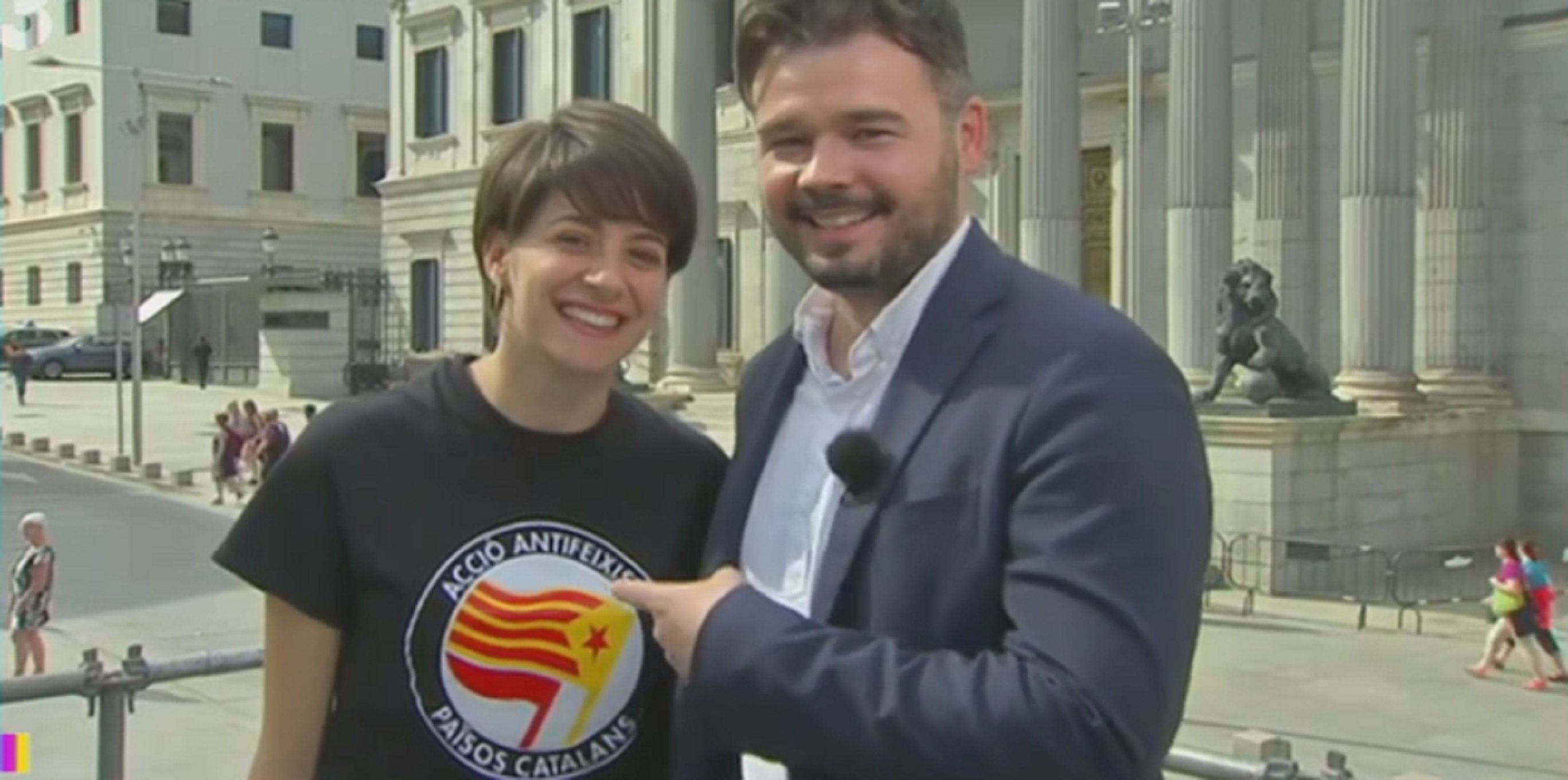 Rufián calla la boca a un mitjà per l'abjecte retrat que han fet de Marta Rosique