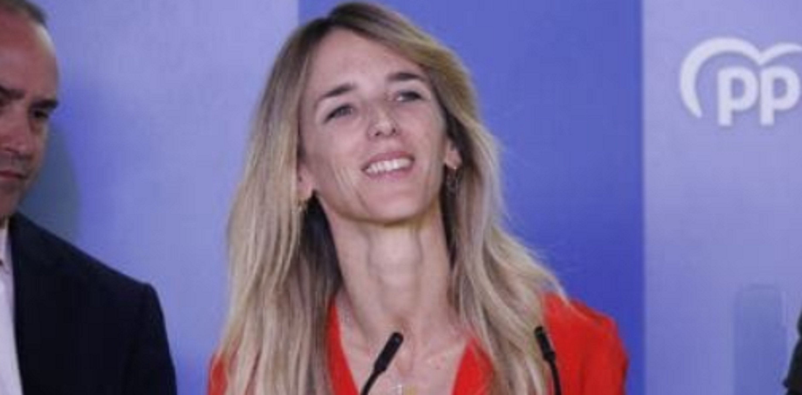 L'obscè dubte d'un polític valencià sobre què s'ha empassat per la gola Cayetana