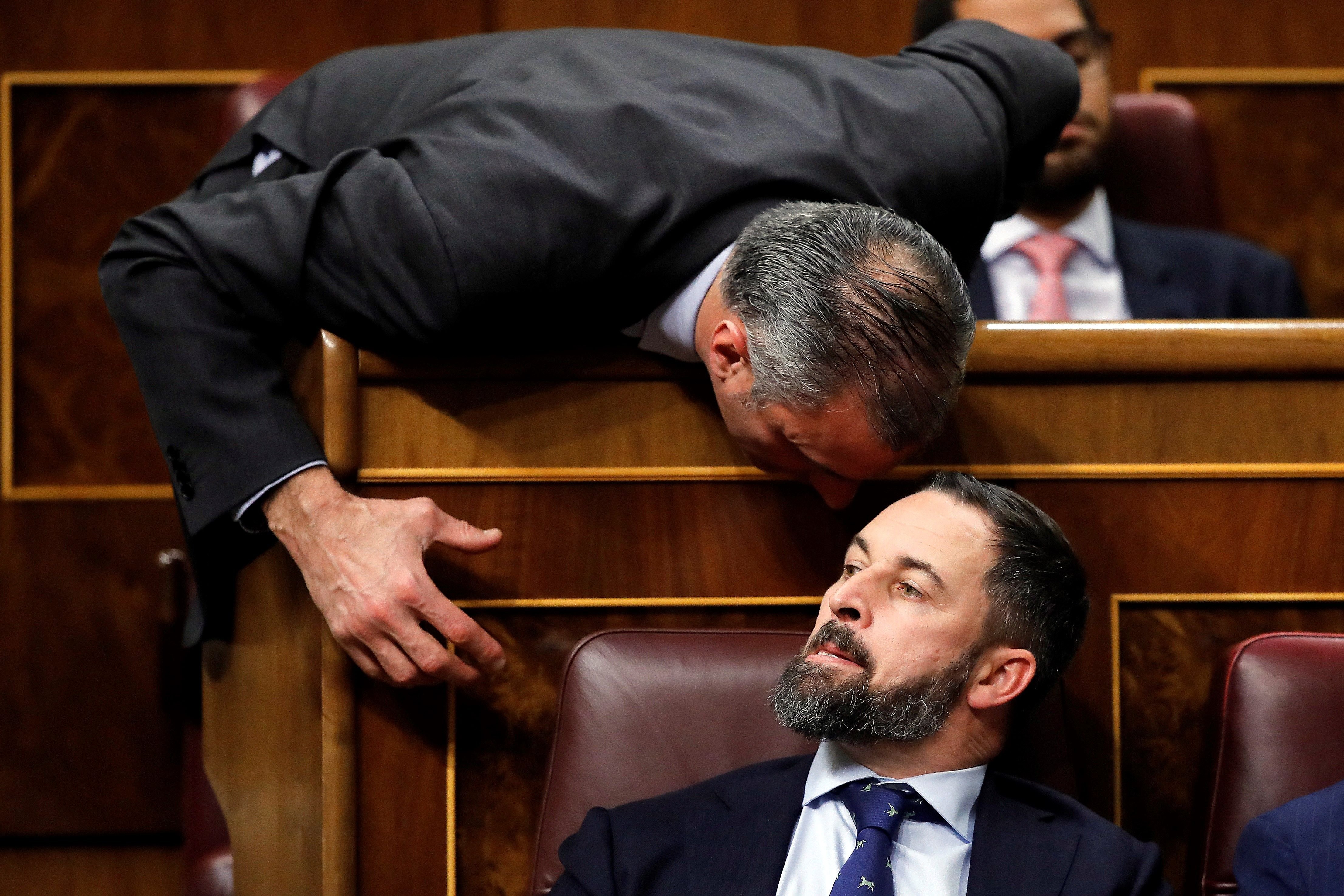 Abascal, insòlit i esgarrifós amb un lema en català a la mascareta