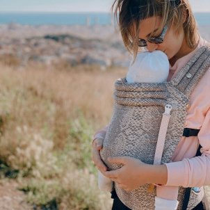 El catalán de Laura Escanes a su hija Roma enternece a sus fans