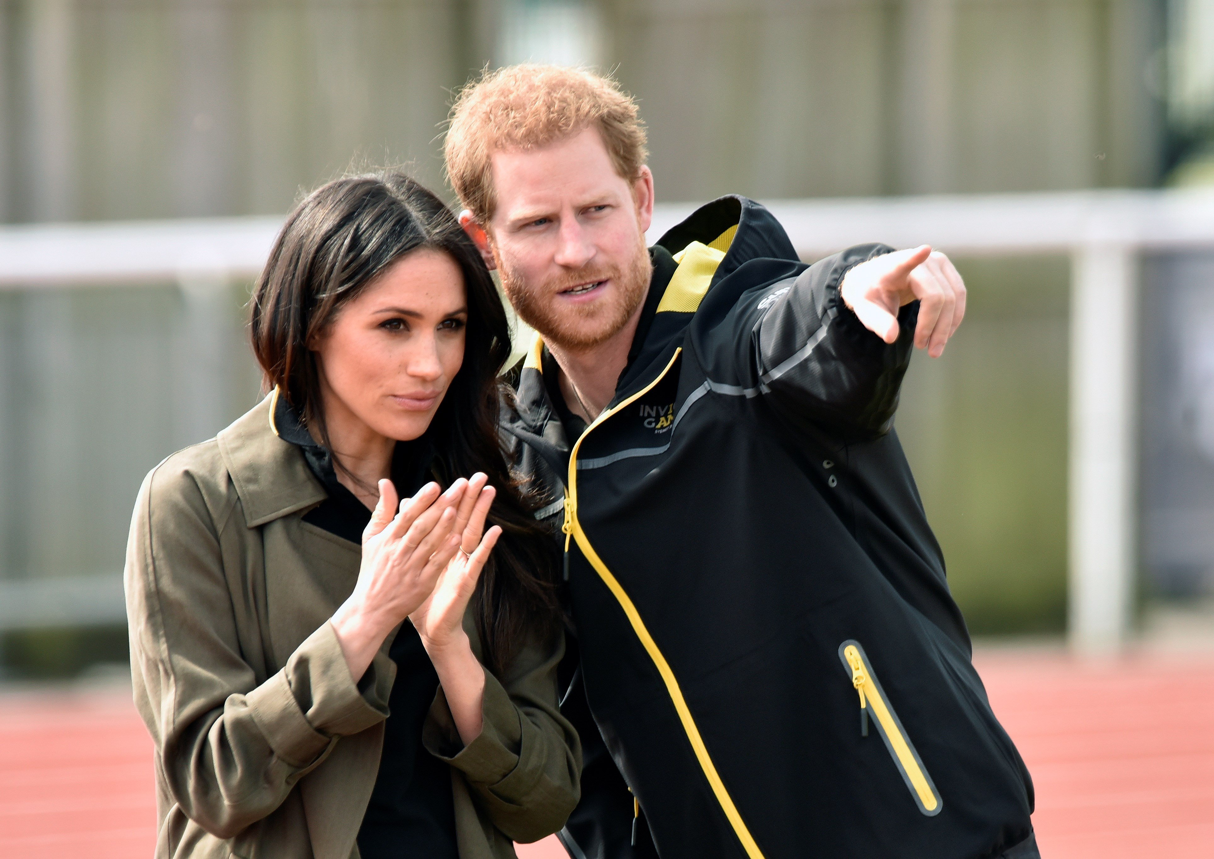 Así están engañando el Príncipe Harry y Meghan Markle a Buckingham Palace