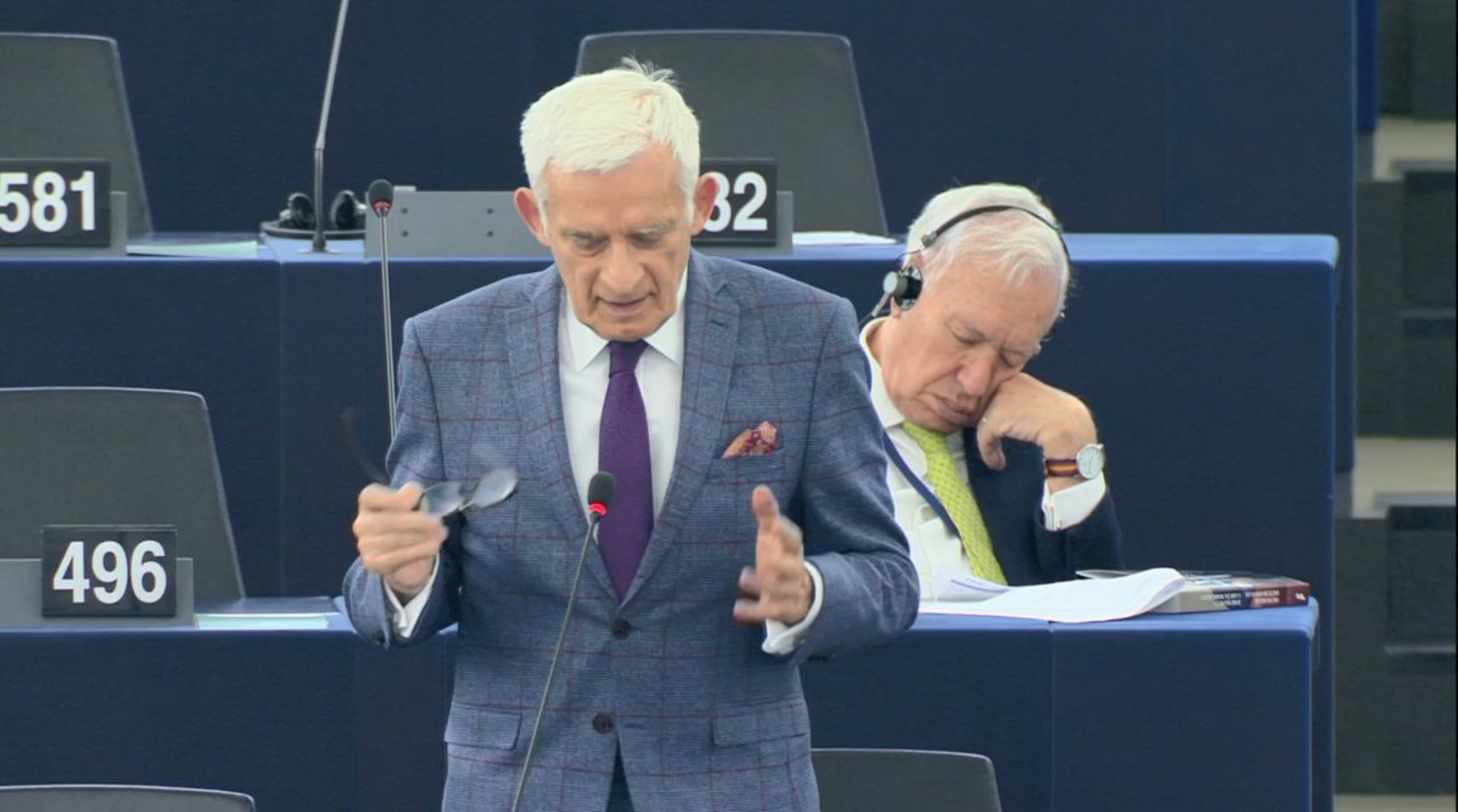 La inversemblant excusa de Margallo a A3 sobre la seva becaina europea