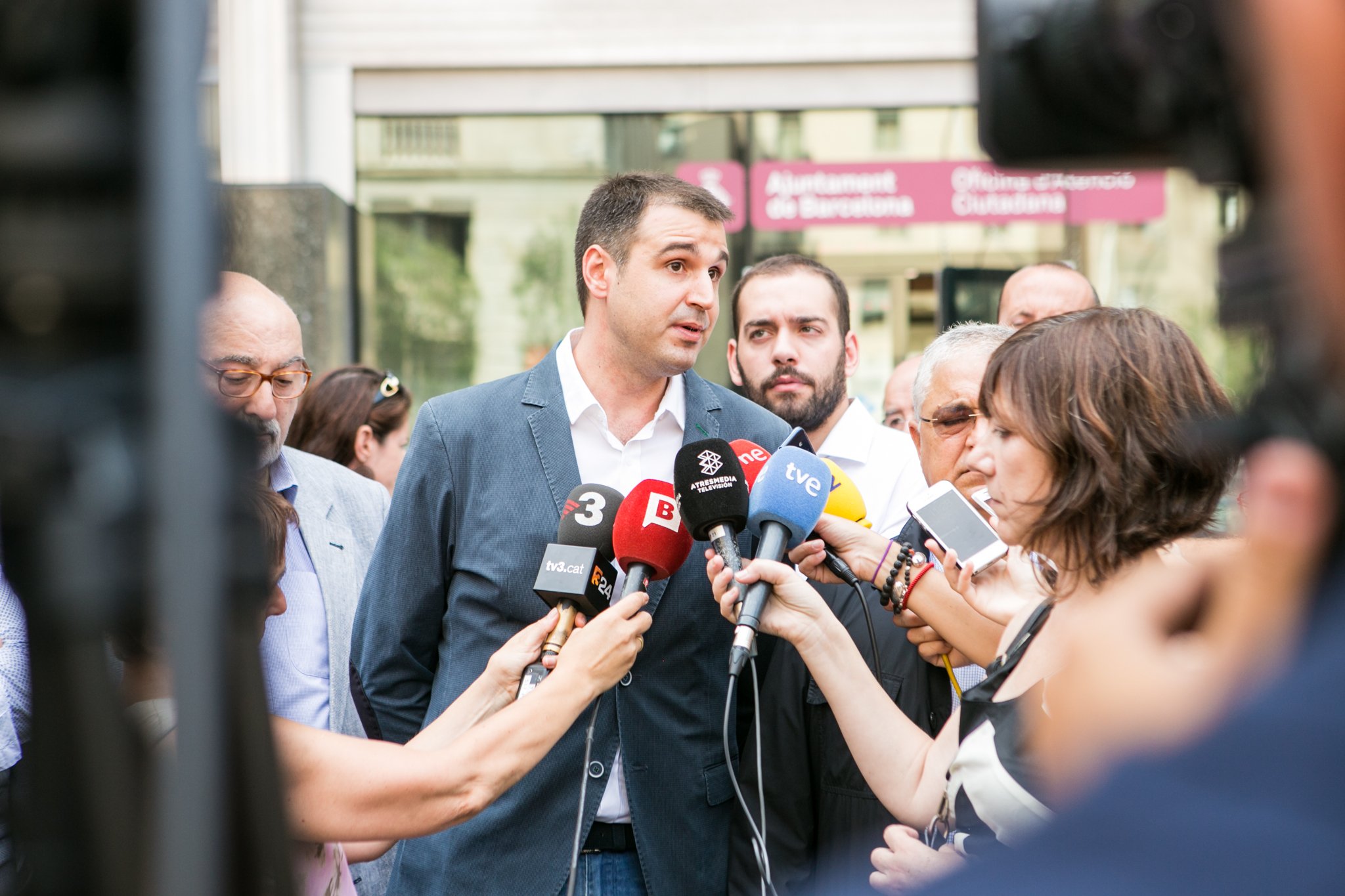 Gremi de Restauració: “L’Ajuntament de Barcelona ha de parar la màquina de la persecució”