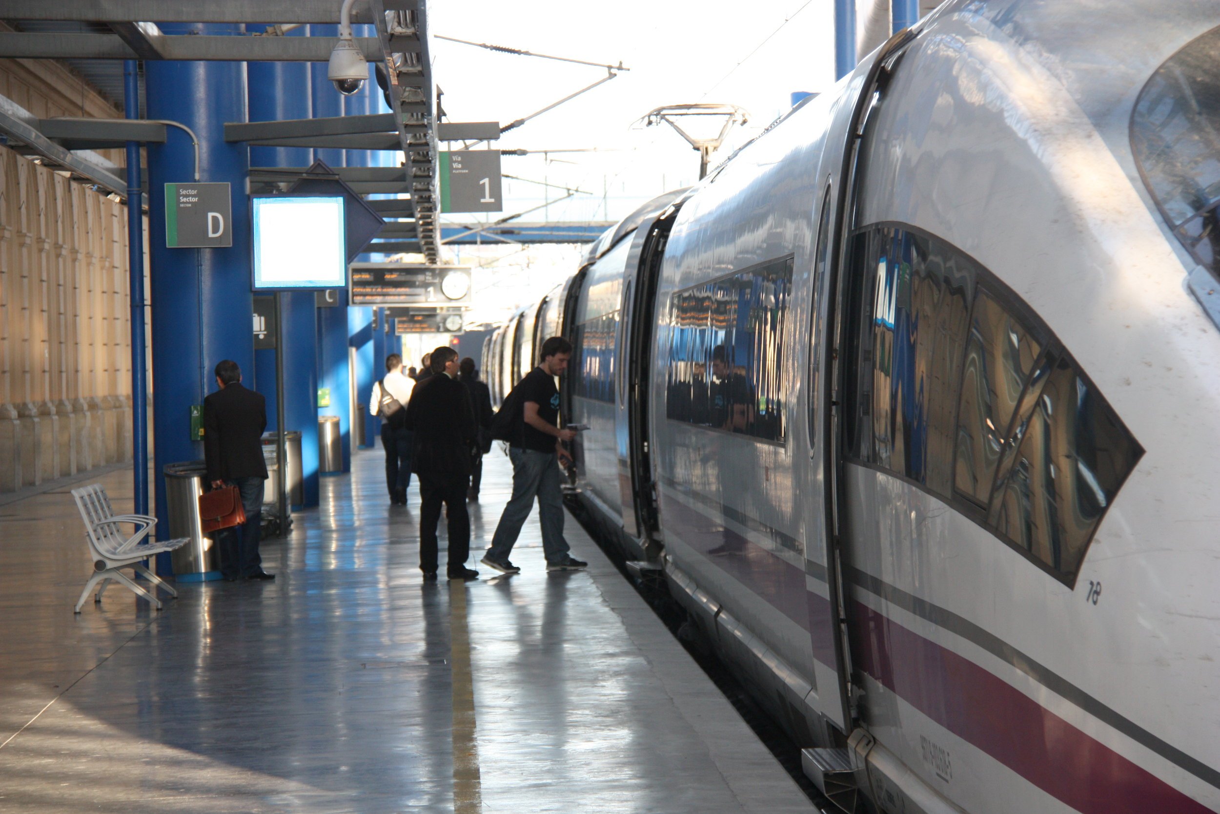 Renfe firma en plena crisis sus primeros beneficios desde la pandemia: gana 50 millones