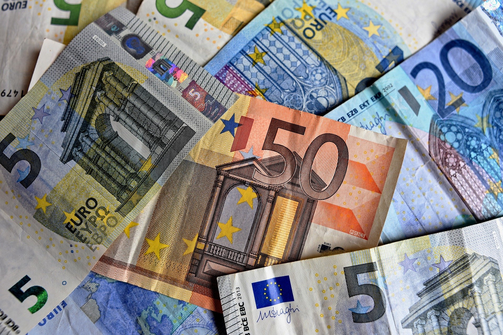 Cobrar l’Ingrés Mínim Vital vivint amb els teus pares: aquests són els requisits