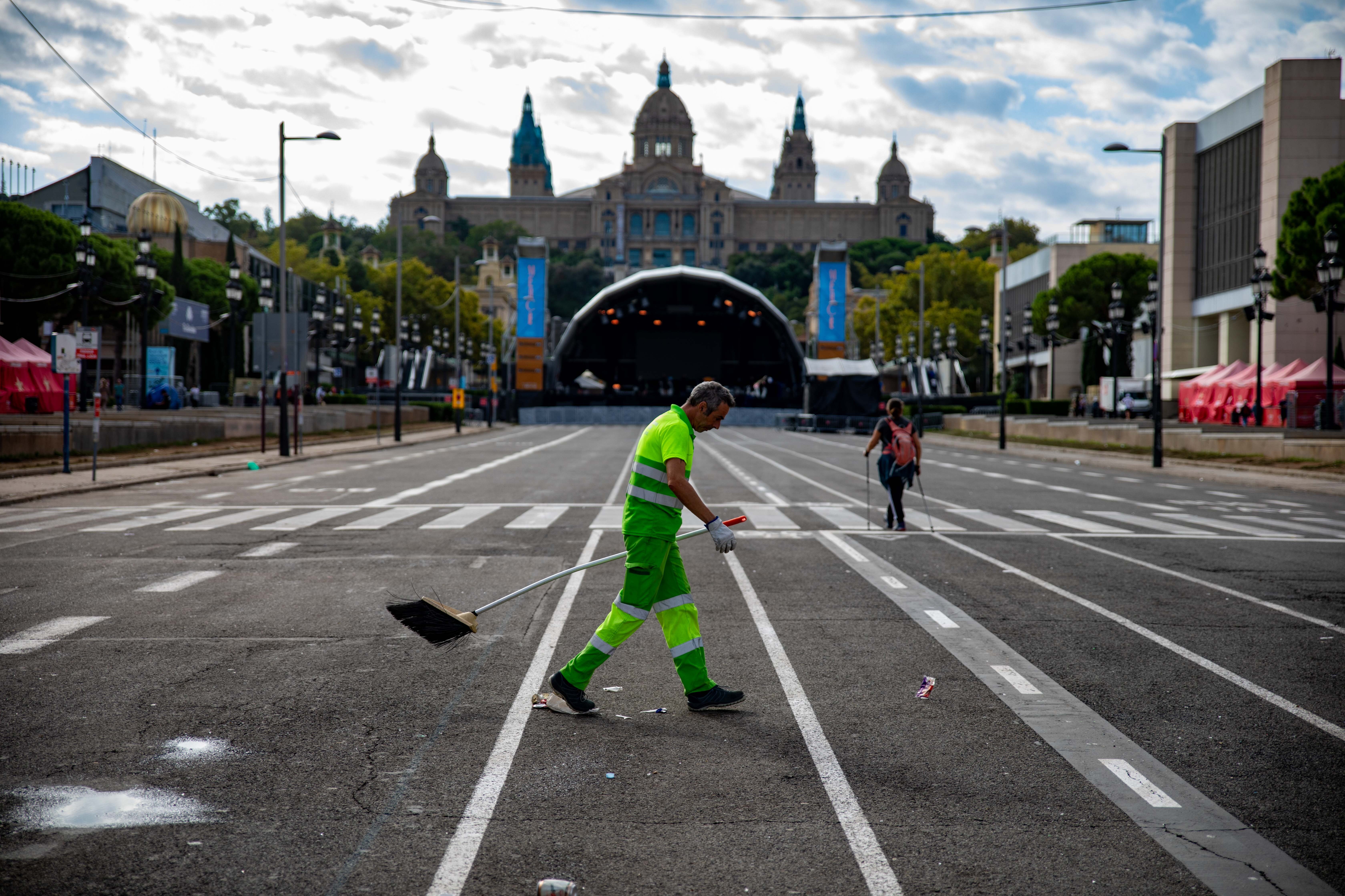 Así se gastan los impuestos los ayuntamientos de Madrid y Barcelona