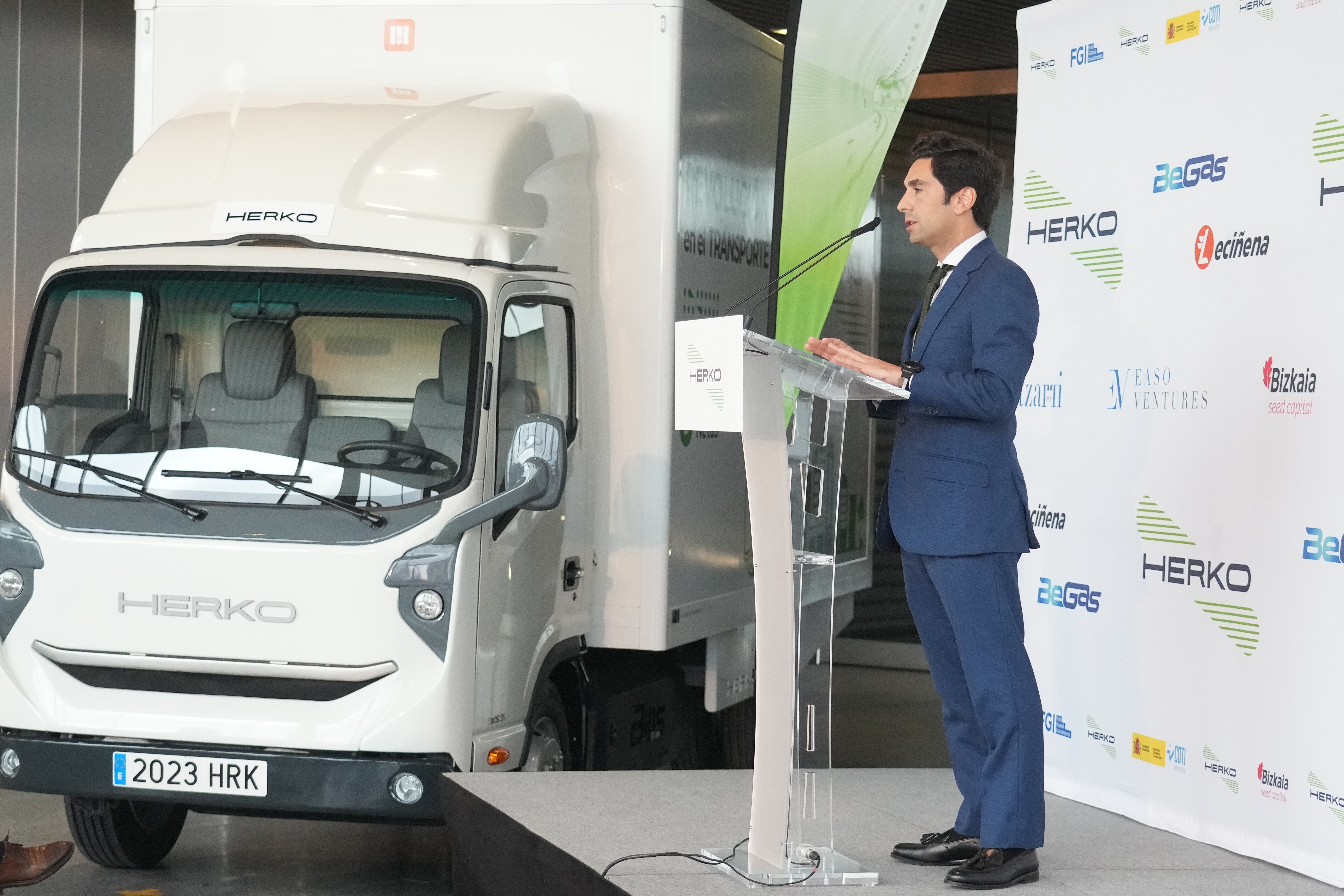 Herko ubicará en Vizcaya la primera fábrica de camiones de biogás de España