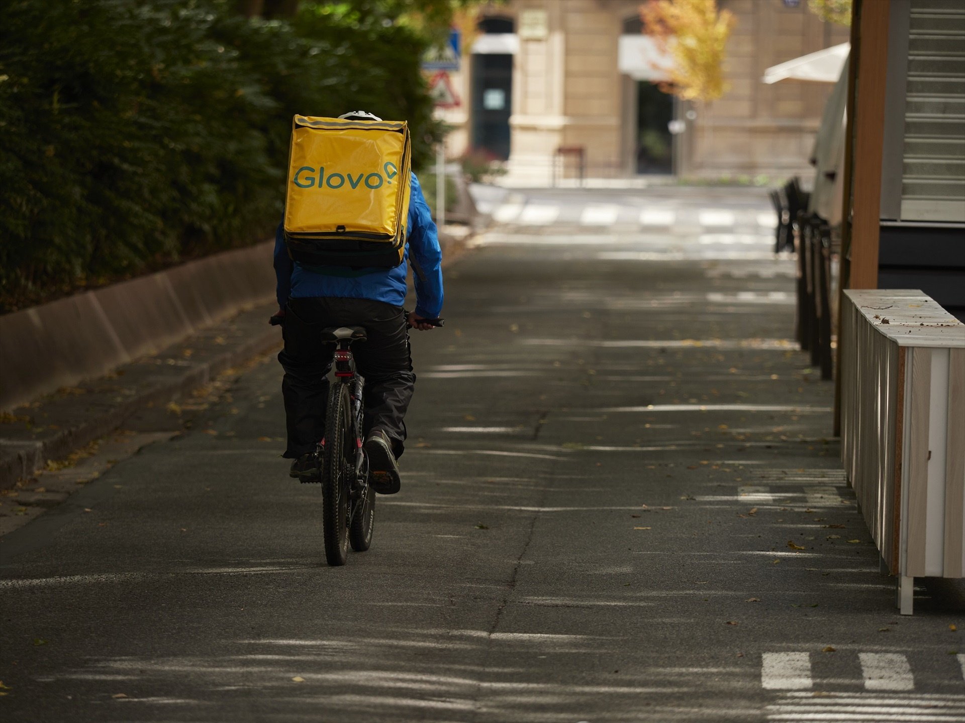 Glovo treu la tisora i farà fora 250 treballadors