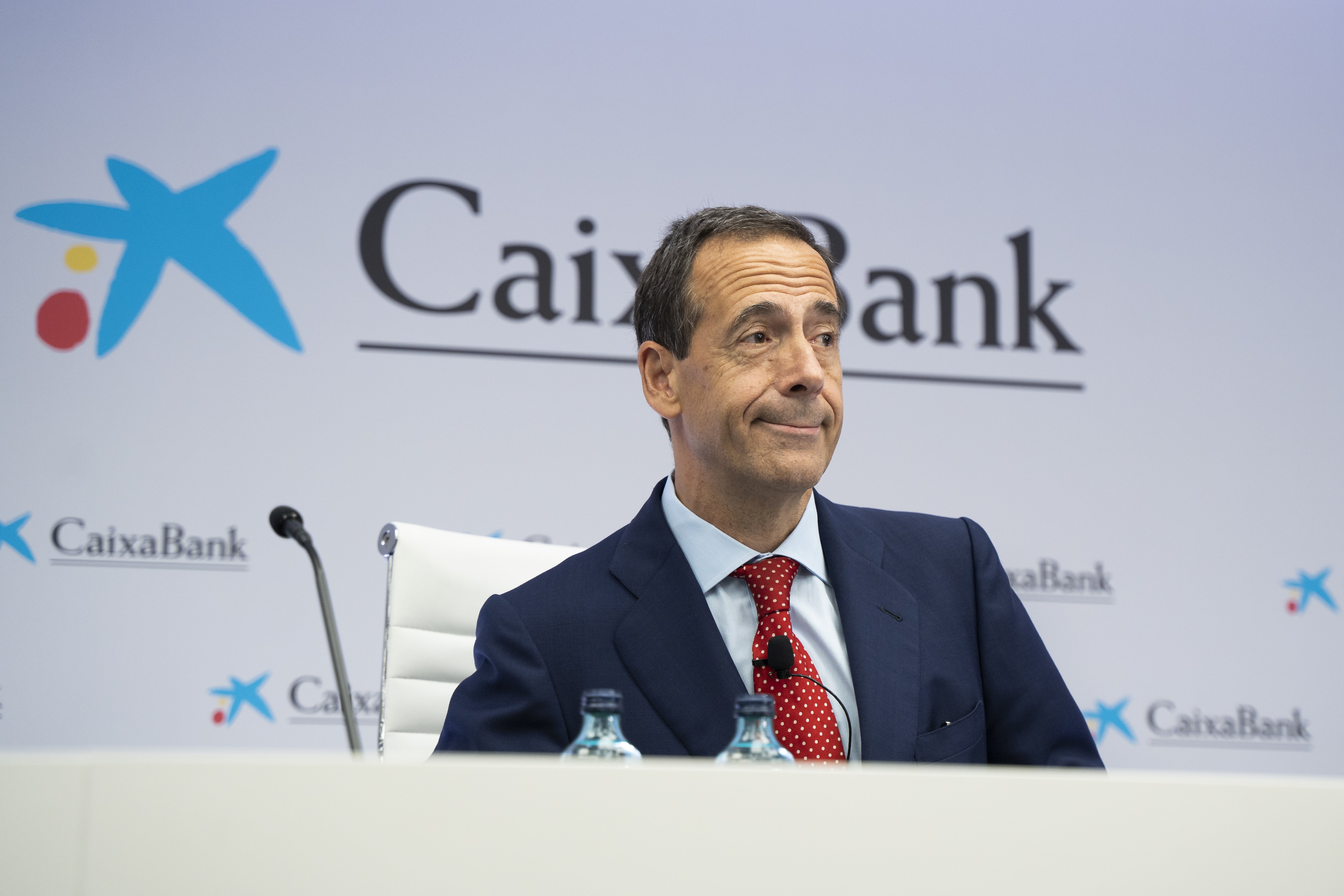 CaixaBank ve caer sus beneficios cerca de un 40% debido a la fusión con Bankia, hasta los 3.145 millones