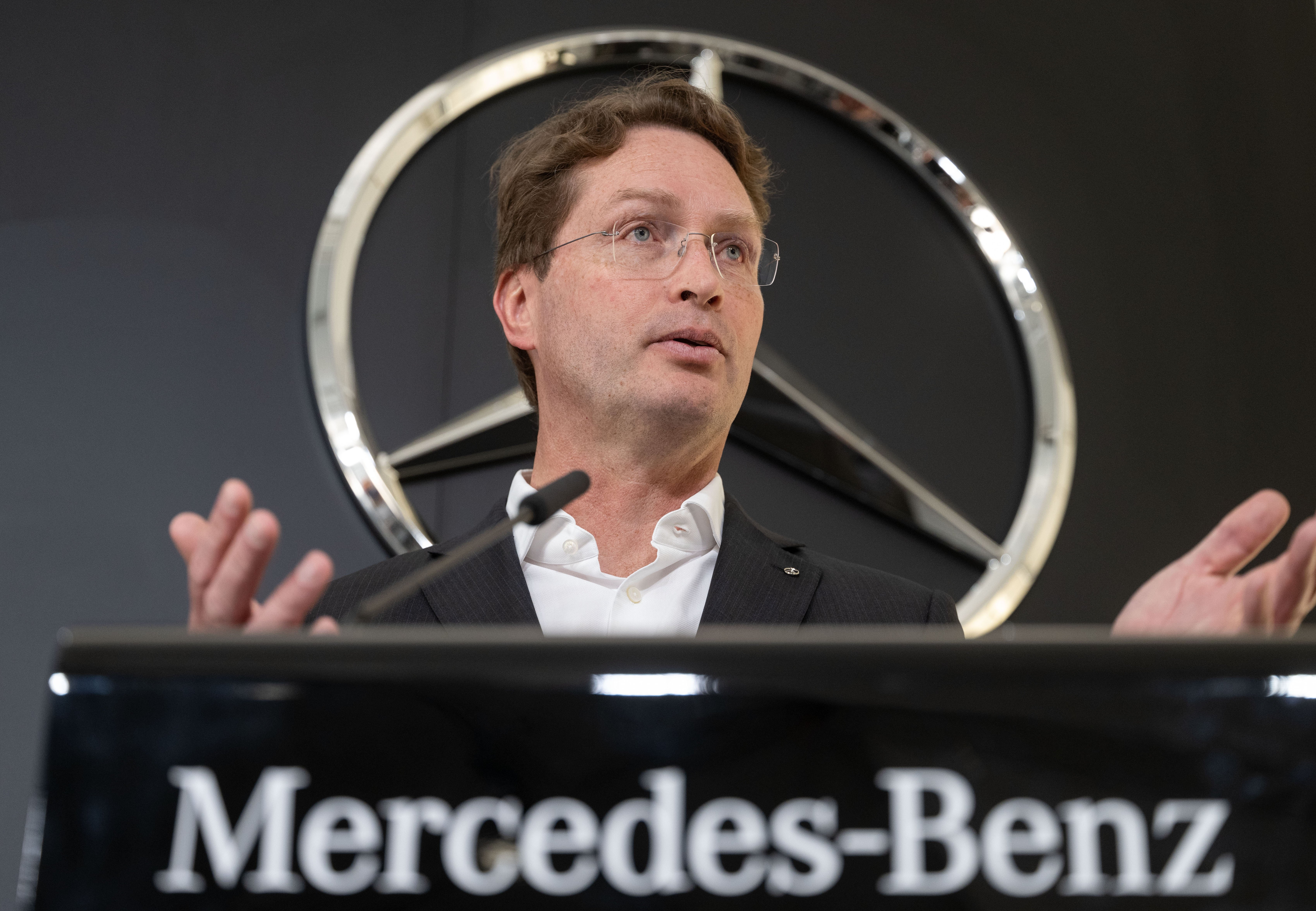 Mercedes eleva un 34% els seus beneficis, però baixa la seva demanda a Europa
