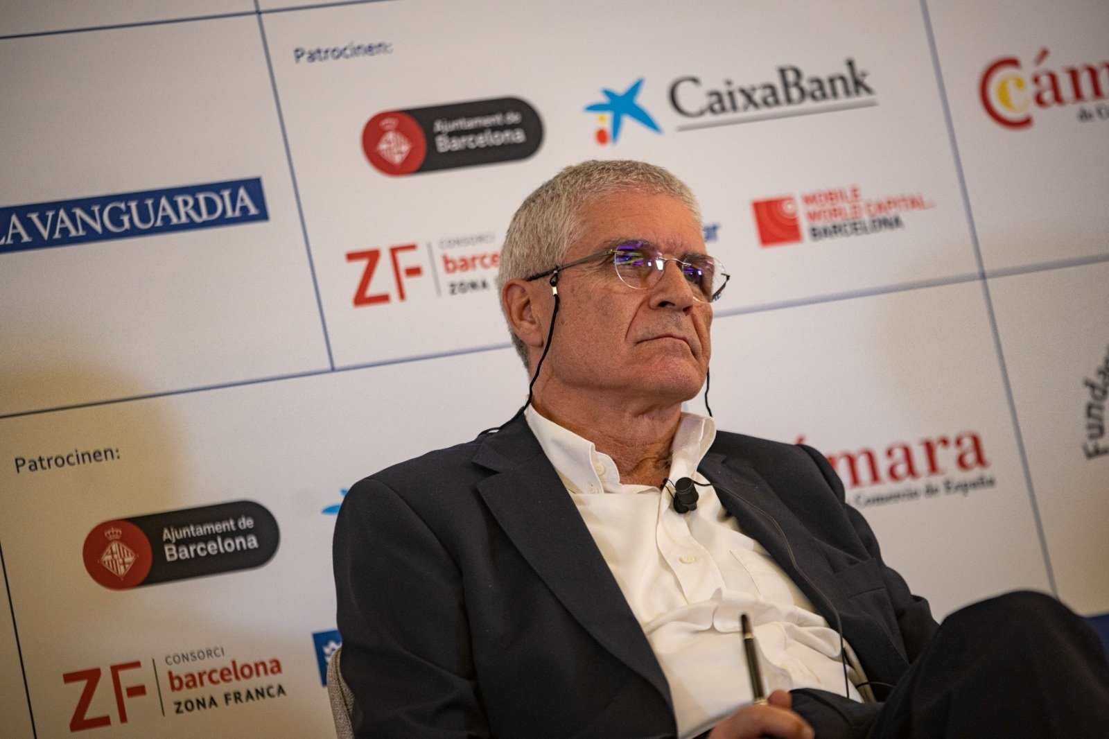 La polémica por el ancho de los trenes le cuesta el puesto al presidente de Renfe y a la expresidenta de Adif