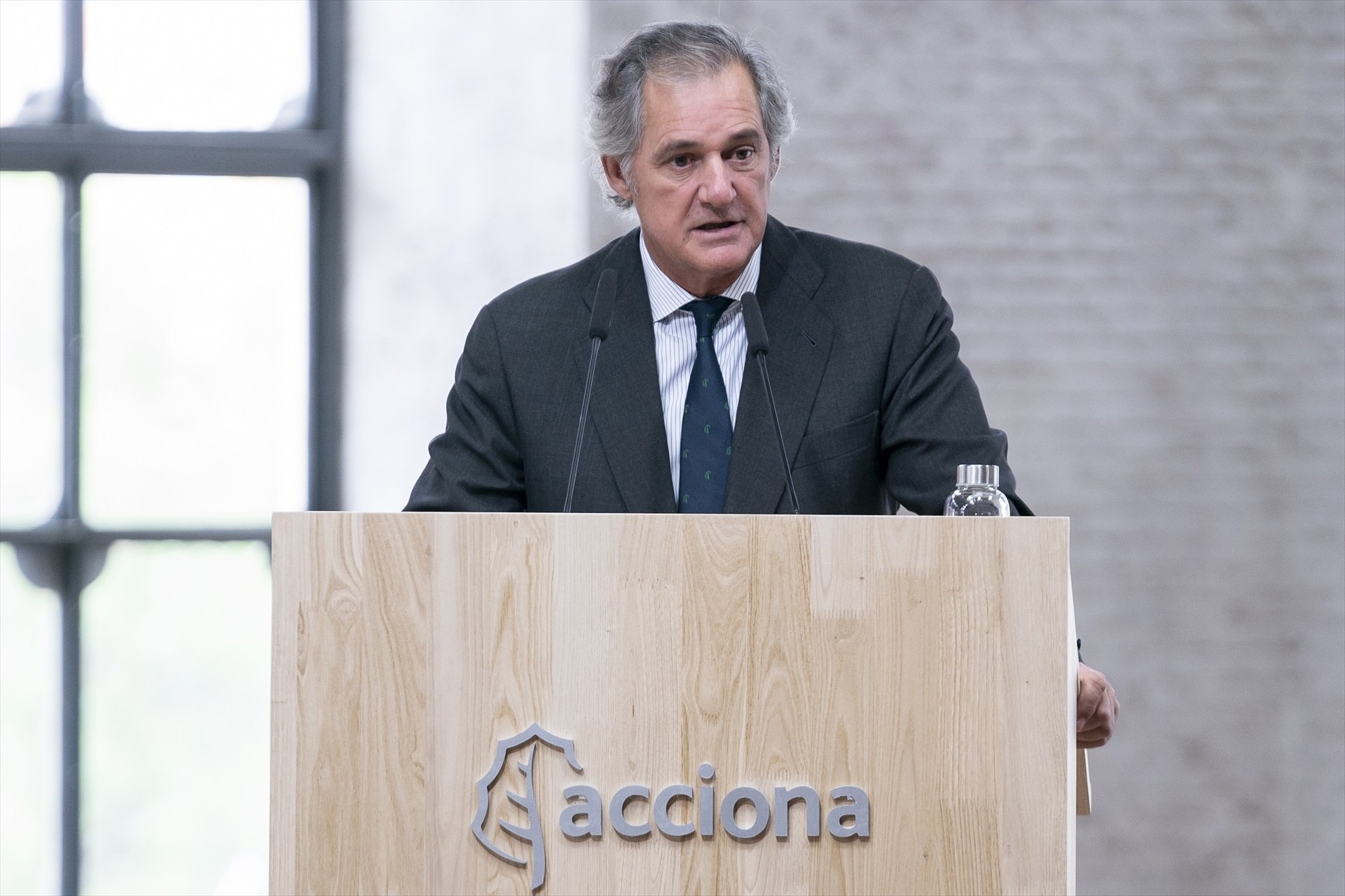 Acciona gana 441 millones en 2022, un 33% más gracias a los precios energéticos