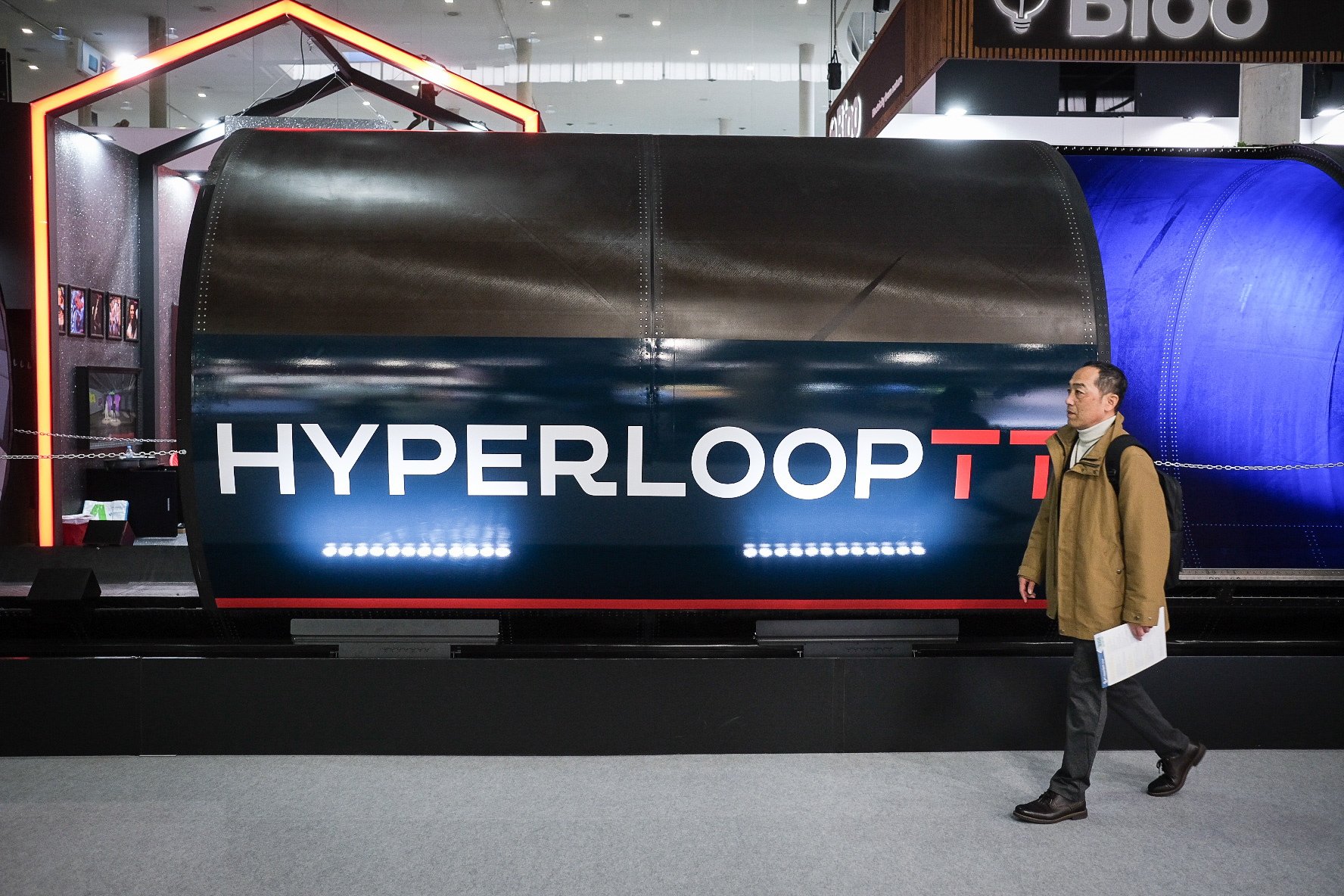 Així és Hyperloop, el tren 'bala' que podria connectar Barcelona i Madrid en 30 minuts