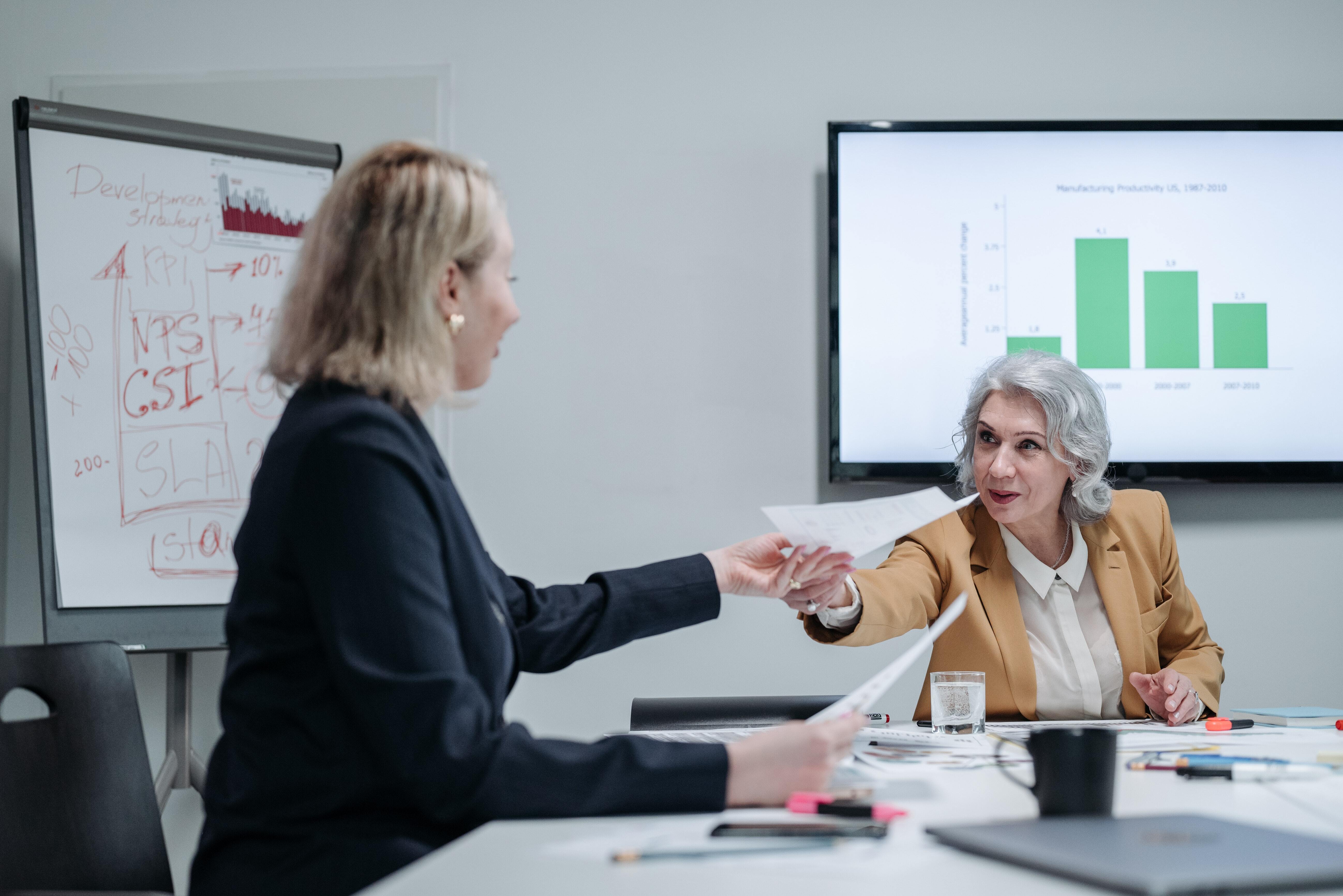 Pocas, pero más, mujeres directivas en la empresa familiar