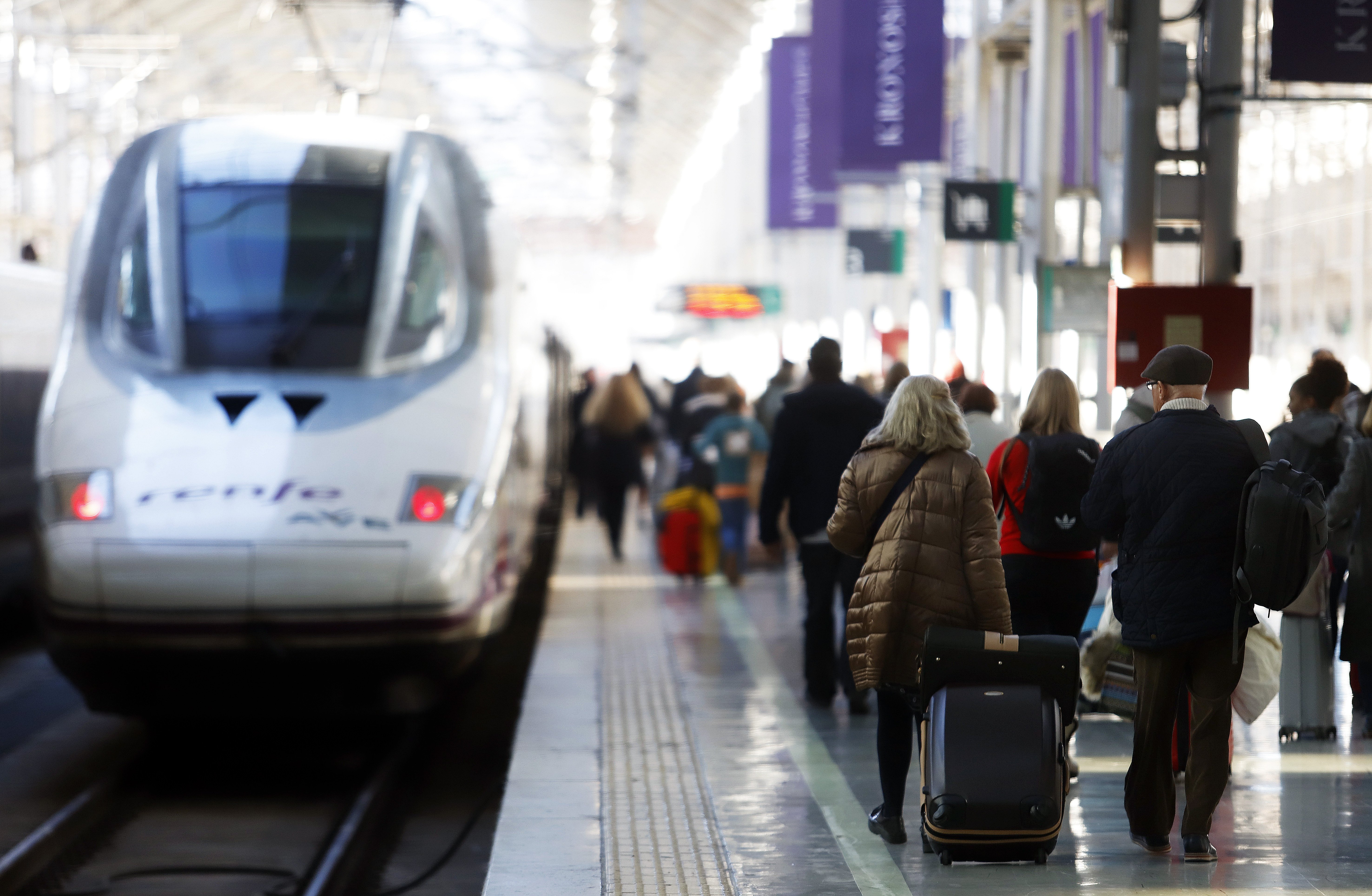 Avlo se adelanta a Ouigo e Iryo en la ruta Madrid-Alicante con billetes a 7 euros