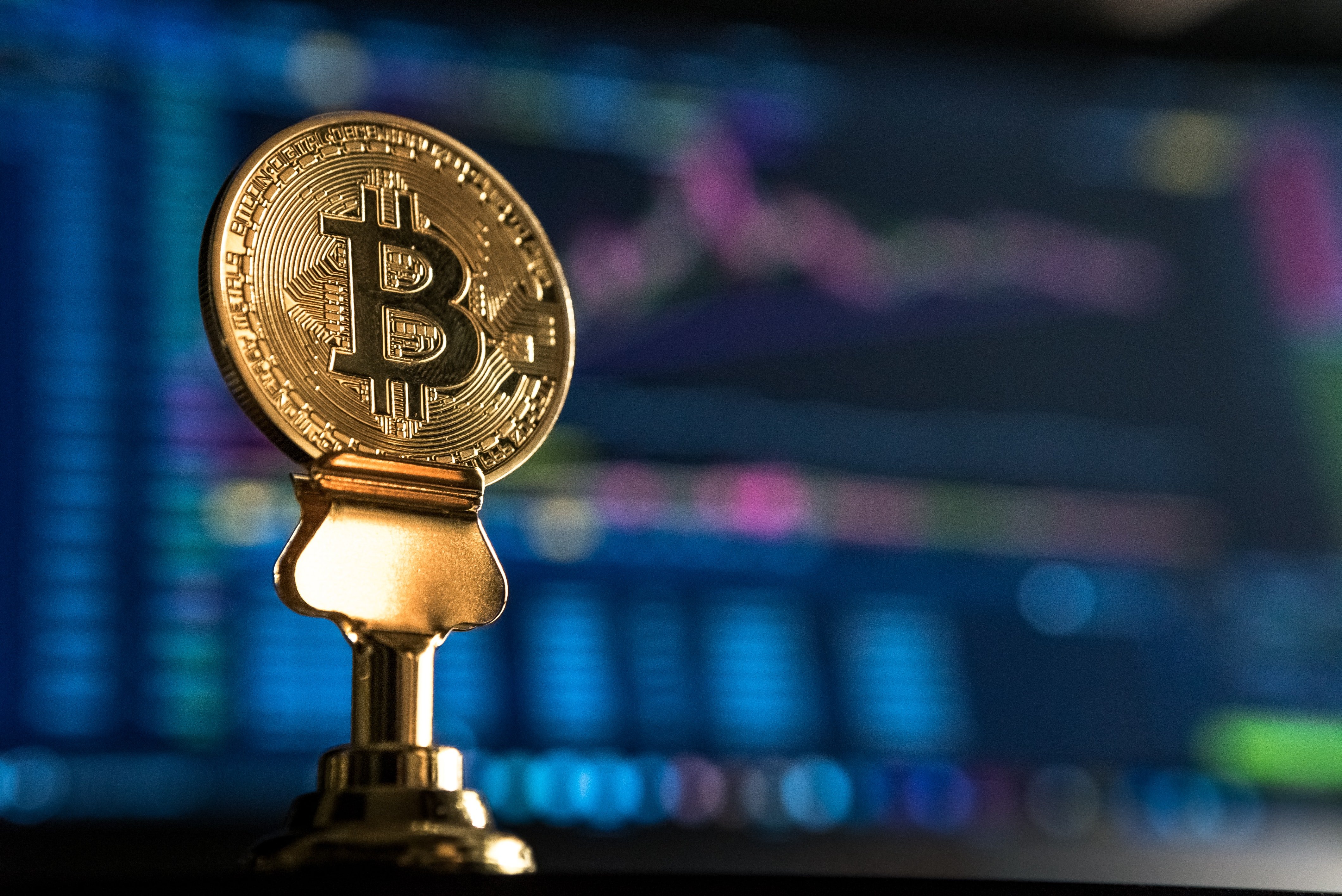 El Bitcoin confirma el seu millor trimestre des de 2021 entre pujades de tipus i fallides bancàries