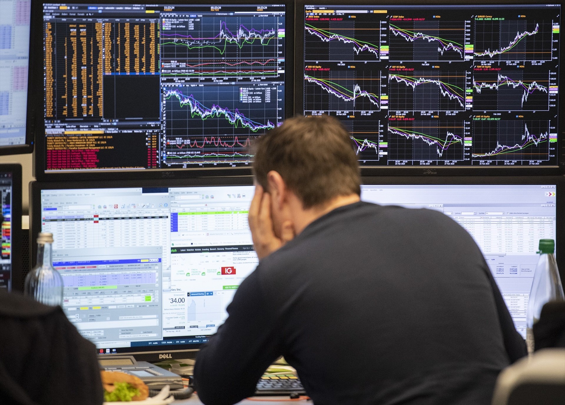 L'enfonsament de Credit Suisse desencadena una jornada negra als mercats