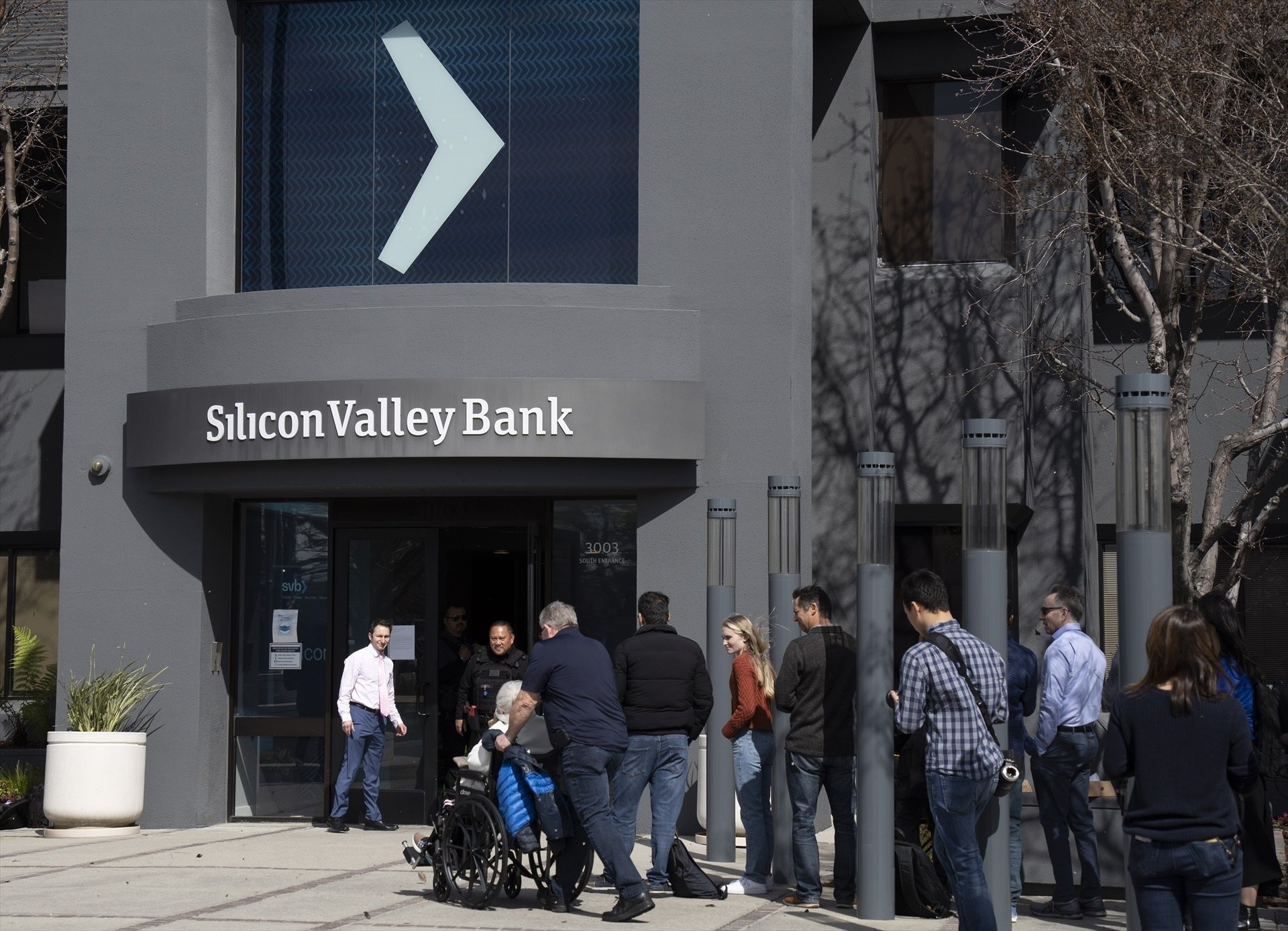 La matriz de Silicon Valley Bank se declara en bancarrota