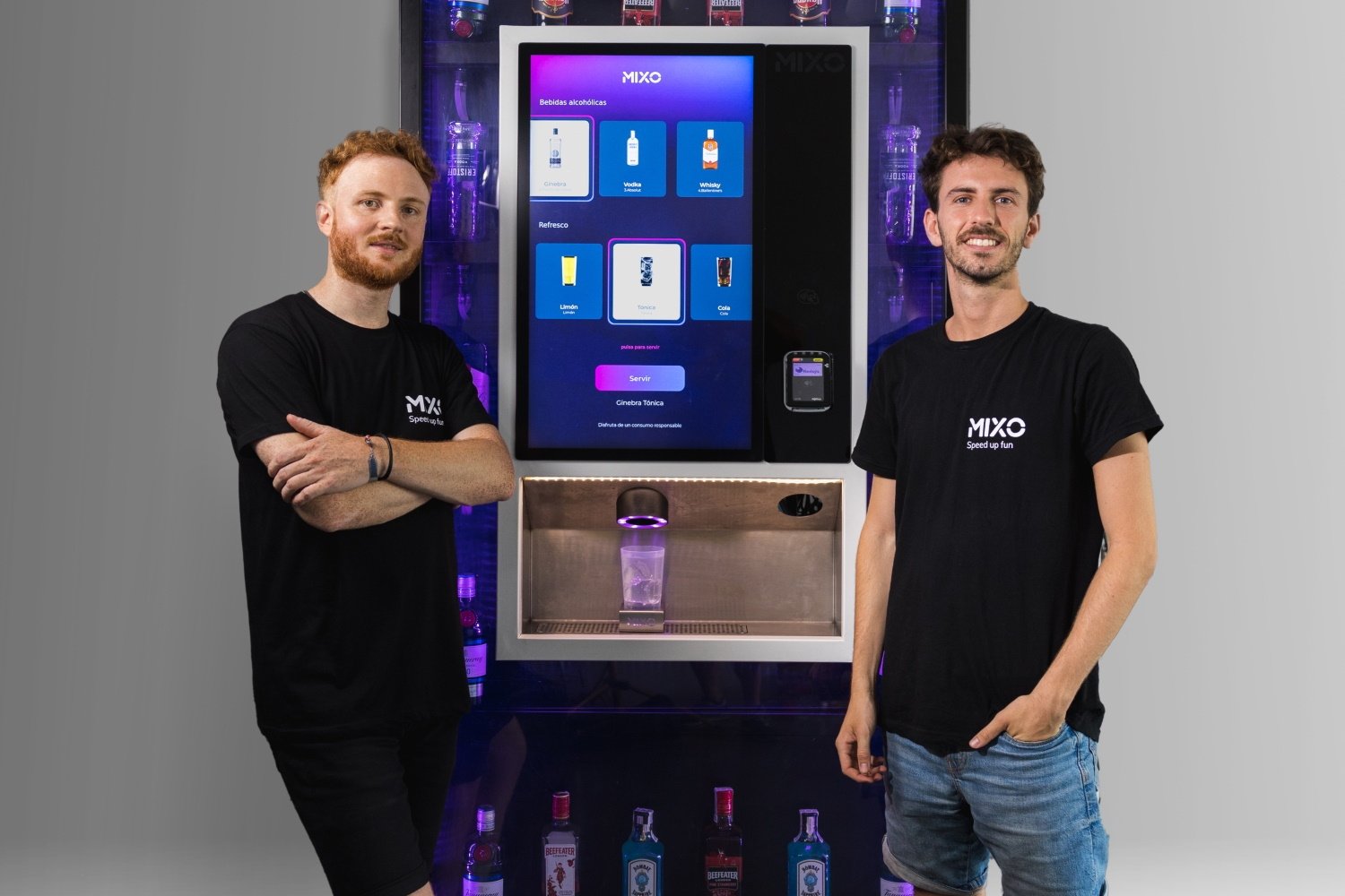Mixo, la máquina que sirve cócteles en segundos, rumbo a la segunda ronda de financiación