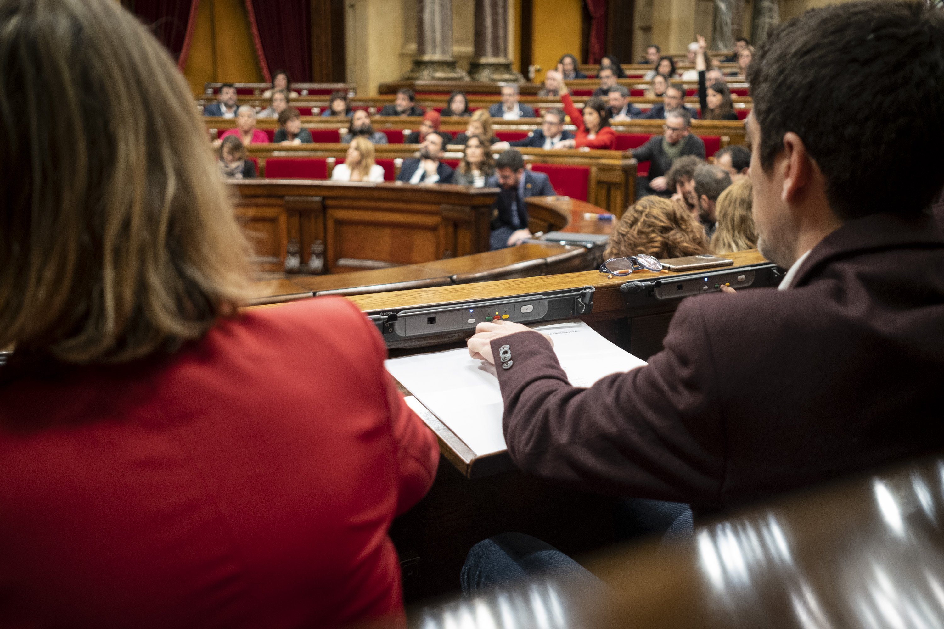 Ple Parlament, votació de pressupostos / Foto: Carlos Baglietto