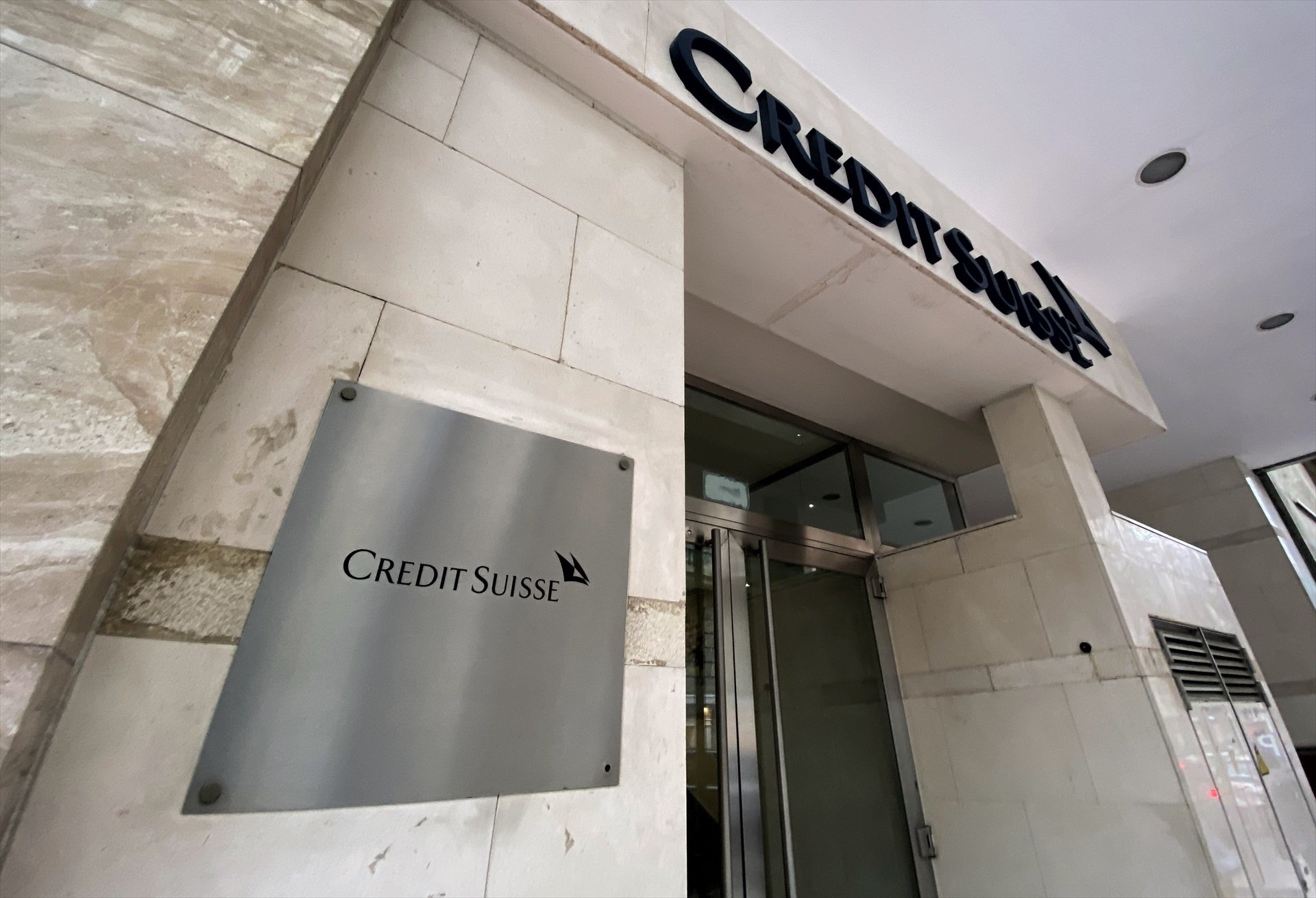 Incertidumbre en Credit Suisse España por el acuerdo de UBS con Singular Bank