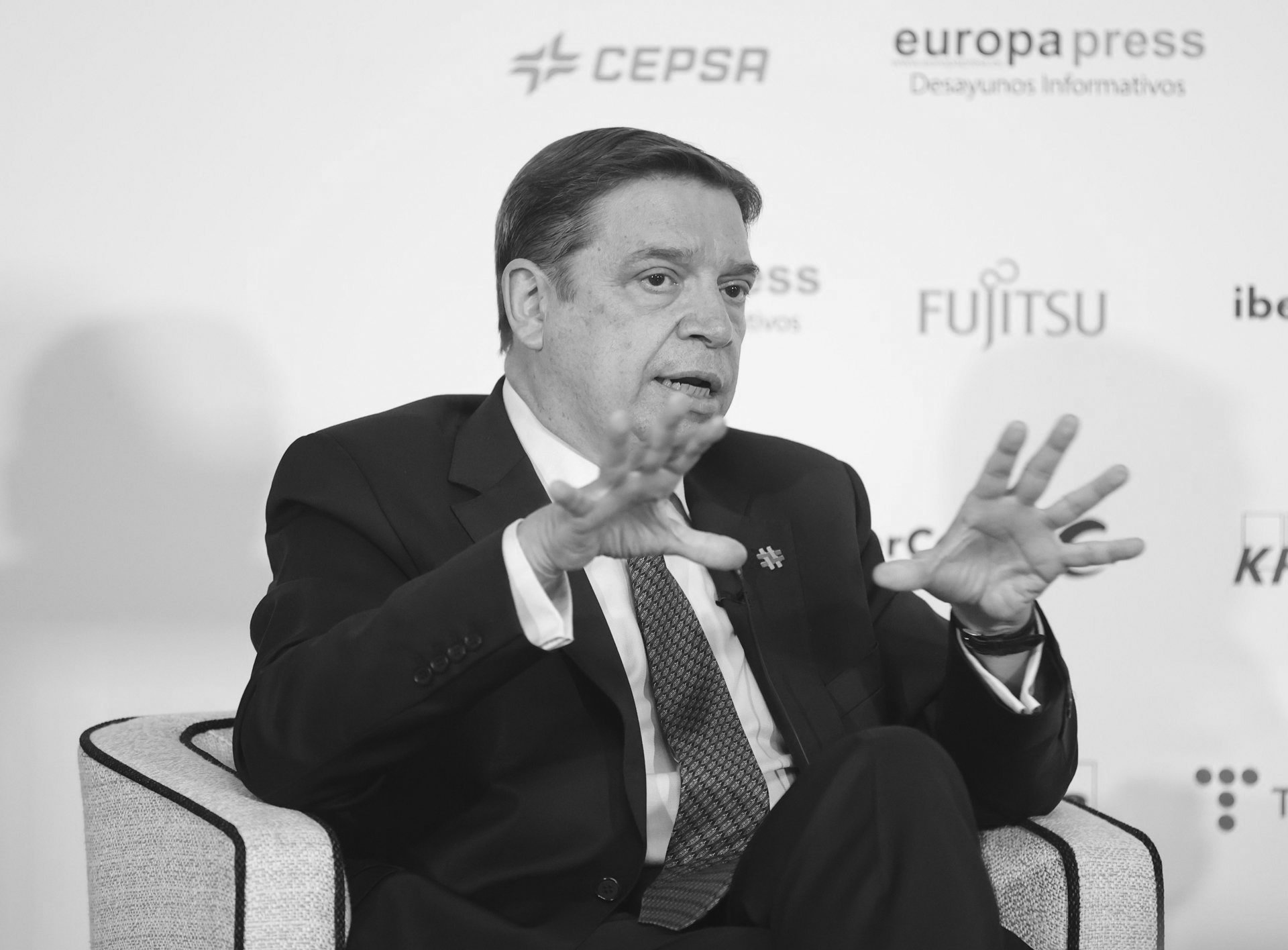 Luis Planas Luis Planas