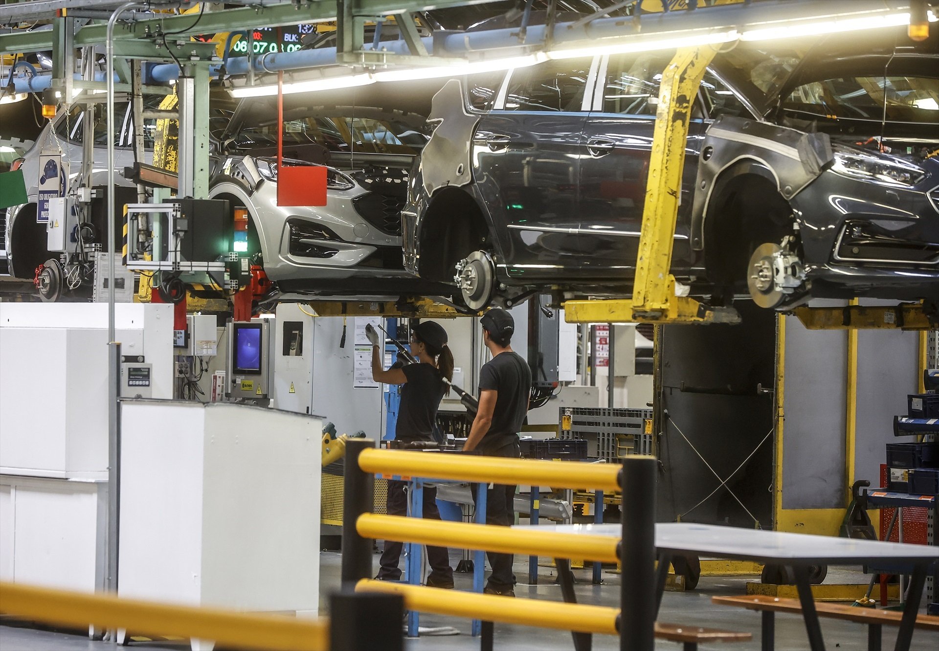 Ford rebaixa la prejubilació a 55 anys i ofereix el 80% del sou