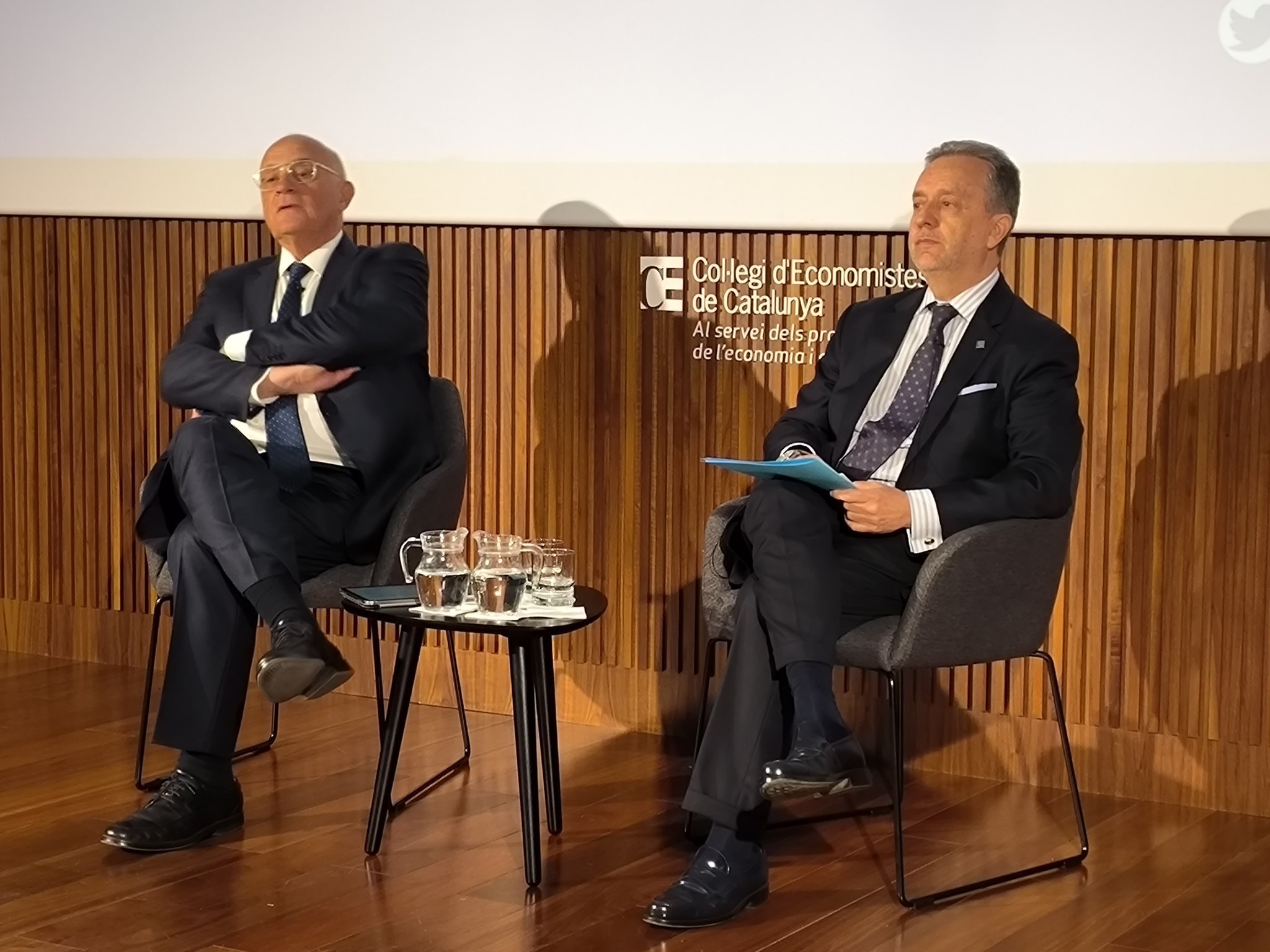 Josep Oliu (Banco Sabadell): "Las expectativas económicas negativas se están desmintiendo"