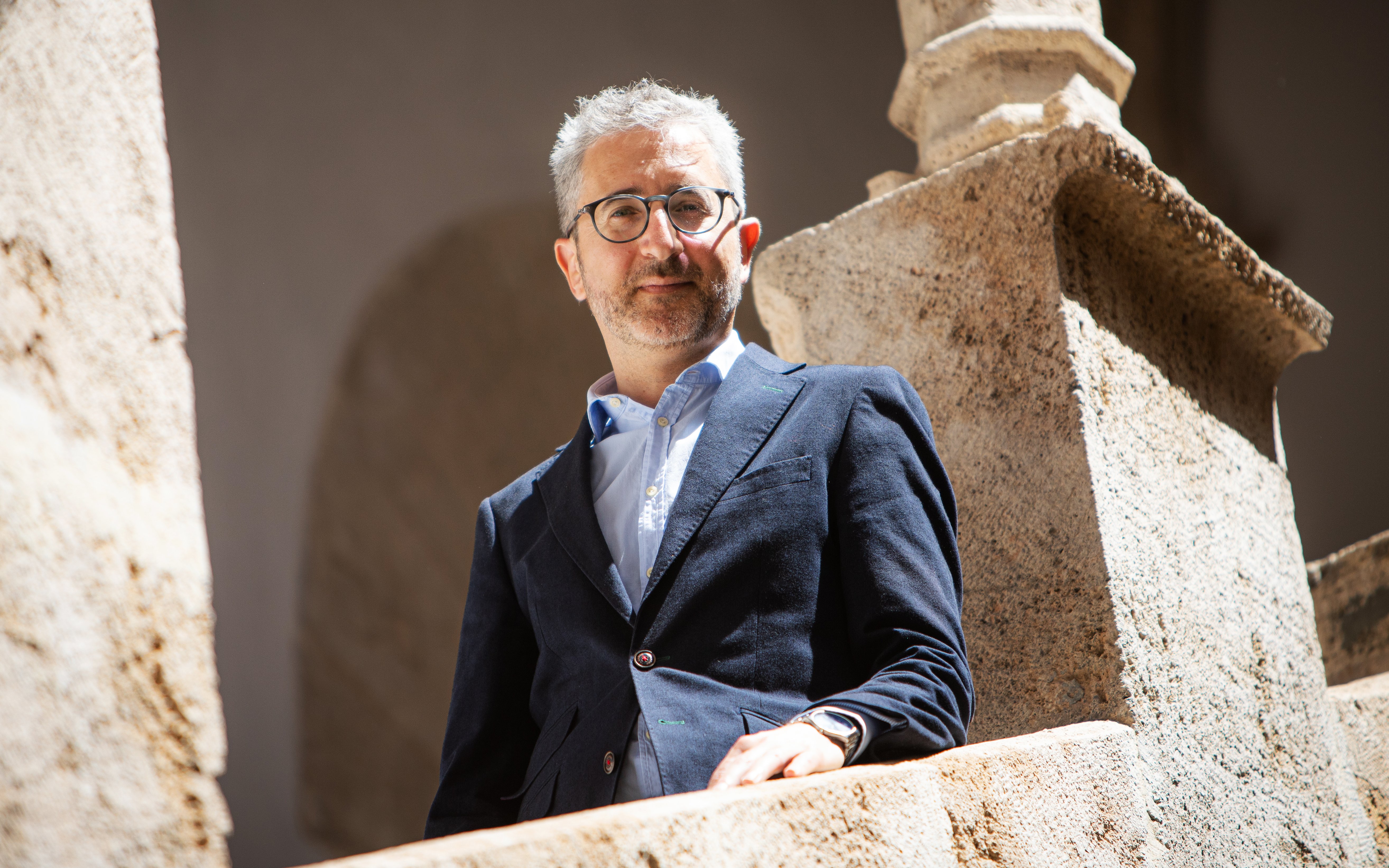 Arcadi España: "Con nuestra deuda, la subida de tipos nos lleva al límite"