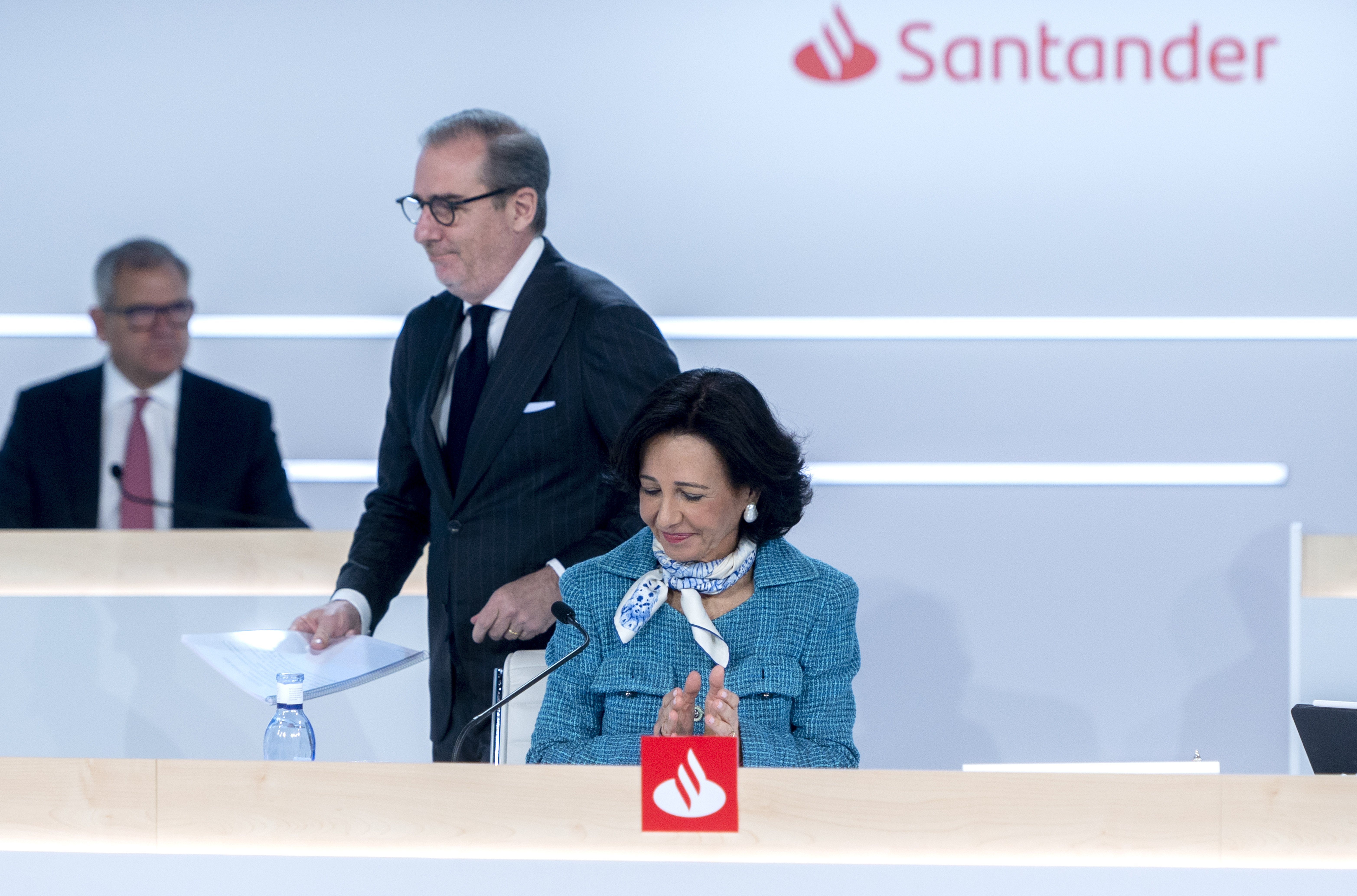 El consejero delegado y la presidenta del Banco Santander