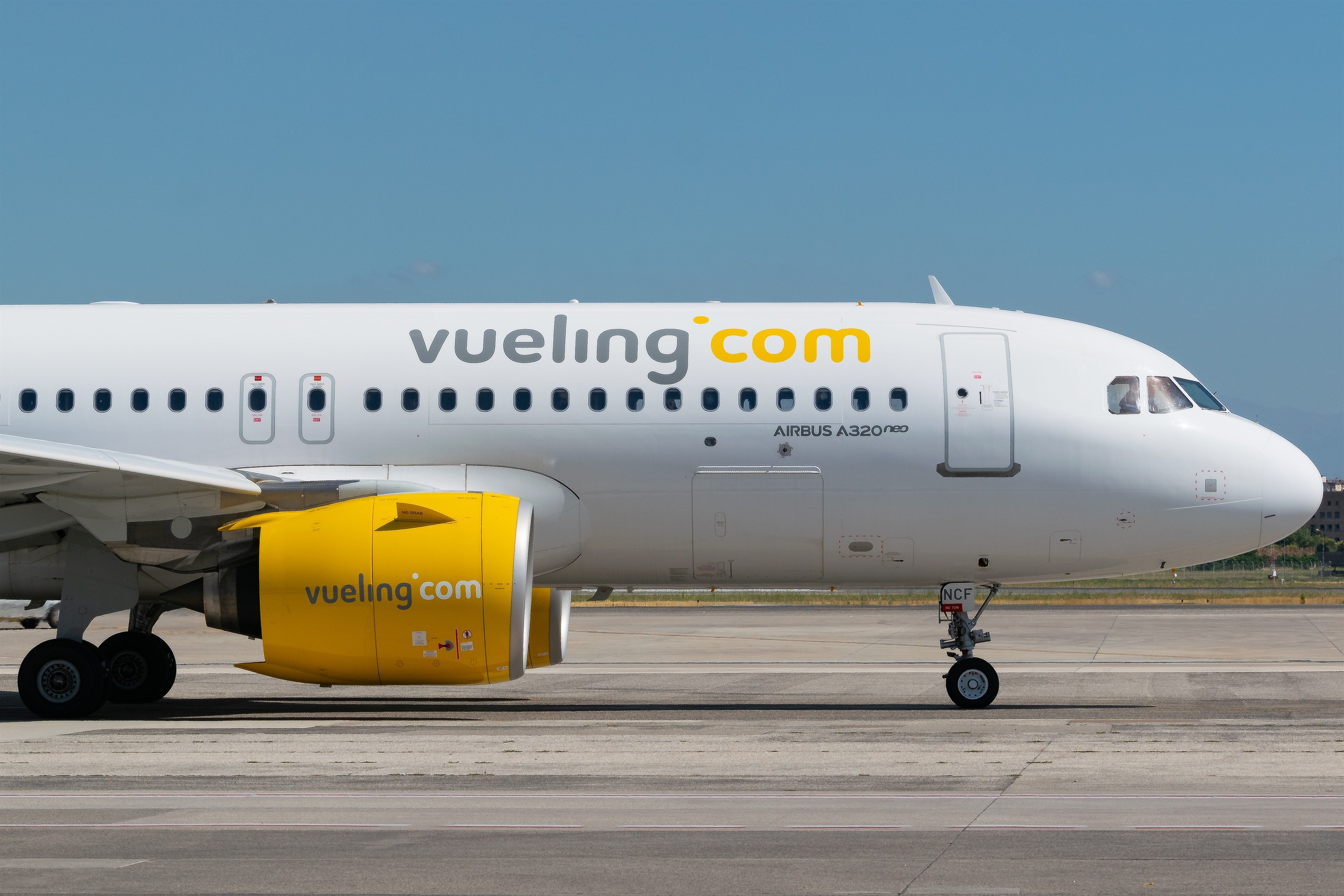 Els tripulants de cabina de Vueling, després de mesos negociant, pacten una pujada salarial del 4,5%